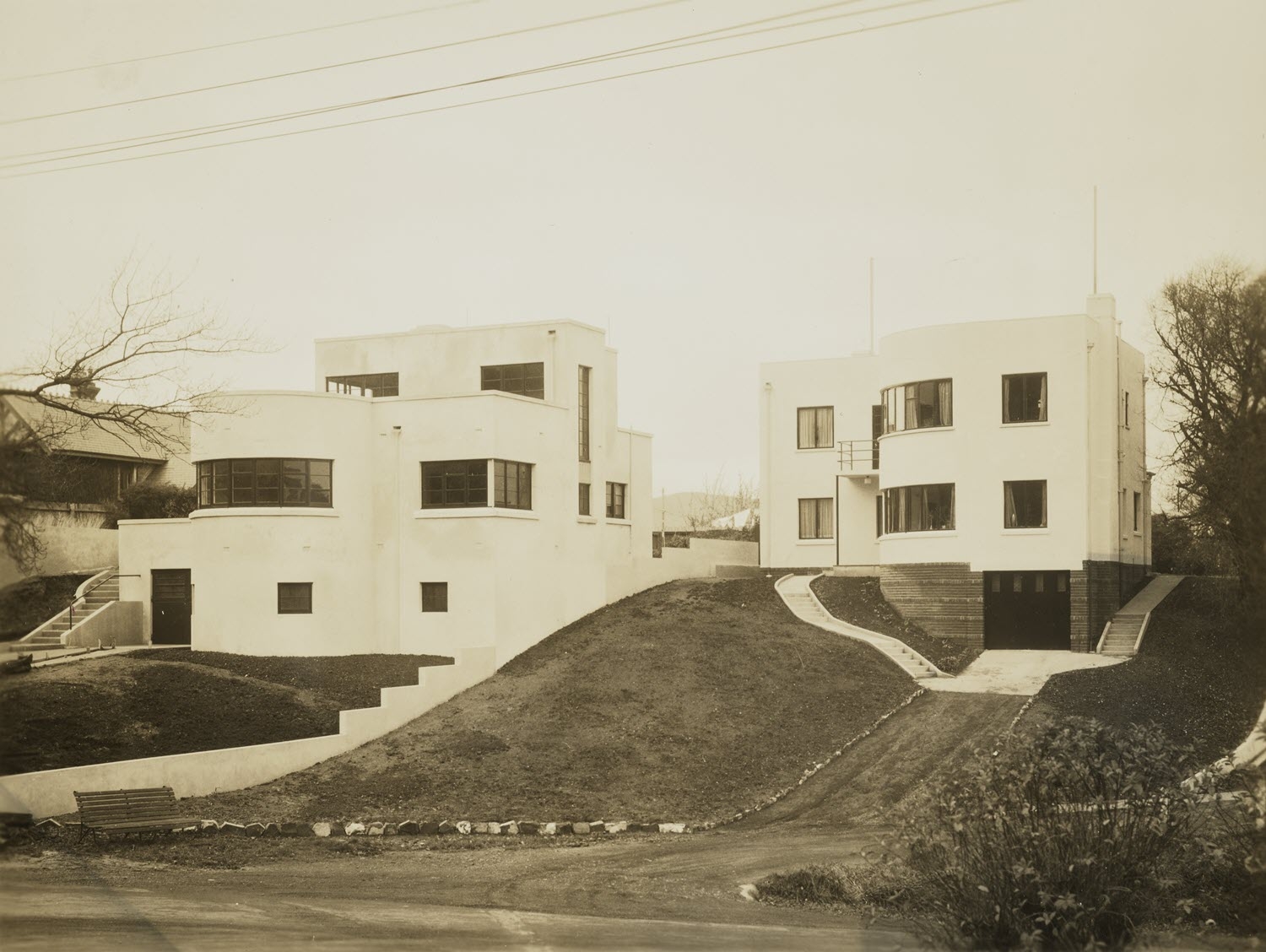 Nos. 178 and 185. M.V. Lousley and Professor Richard Lawson, residences, Heriot Row and Pitt Street, Dunedin