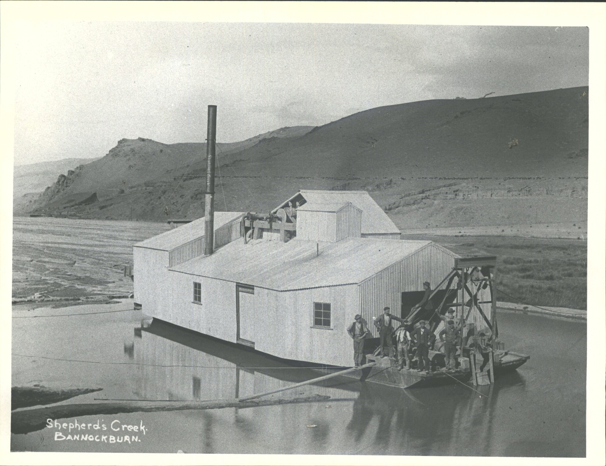 Dredge at Shepherd's Creek, Bannockburn