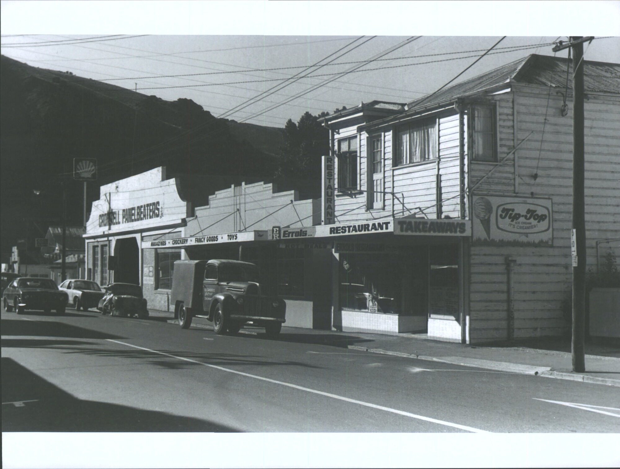 Eroll's Takeaways, Melmore St, Cromwell