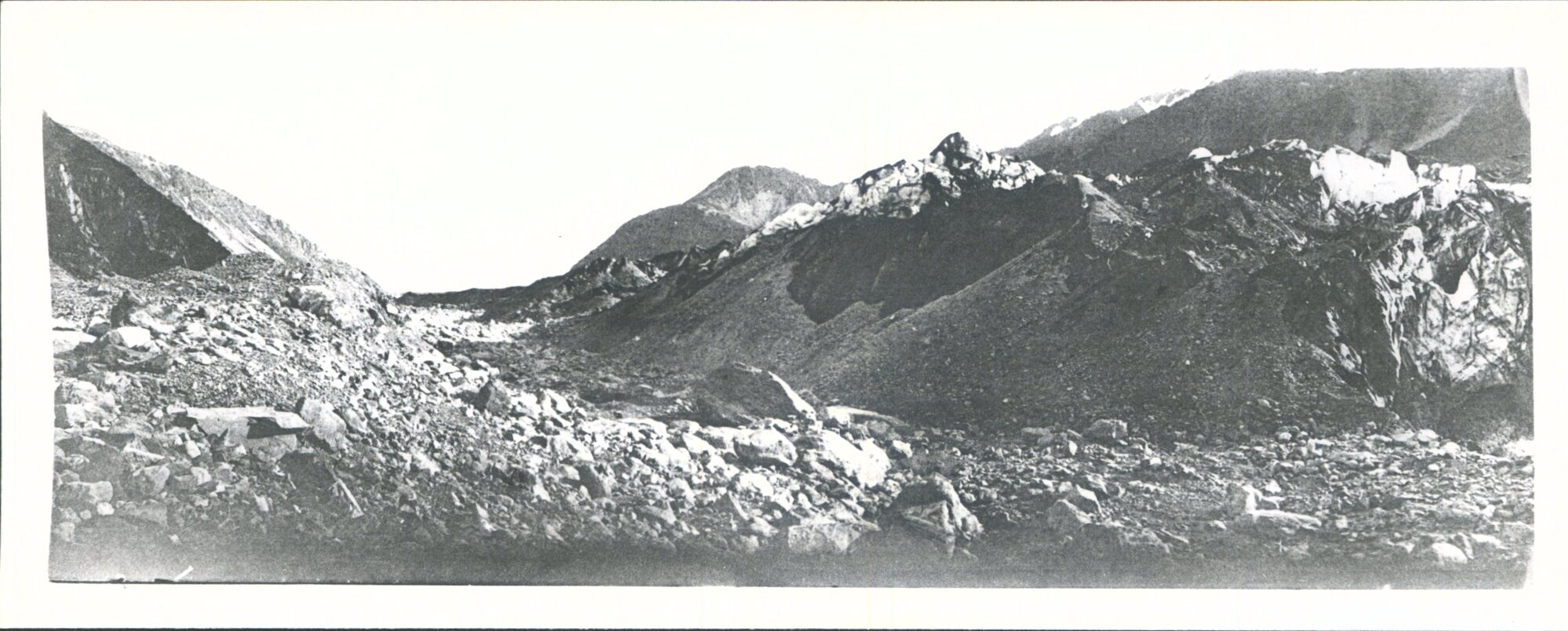 Mueller Glacier Old bed of Hooker River, 1913
