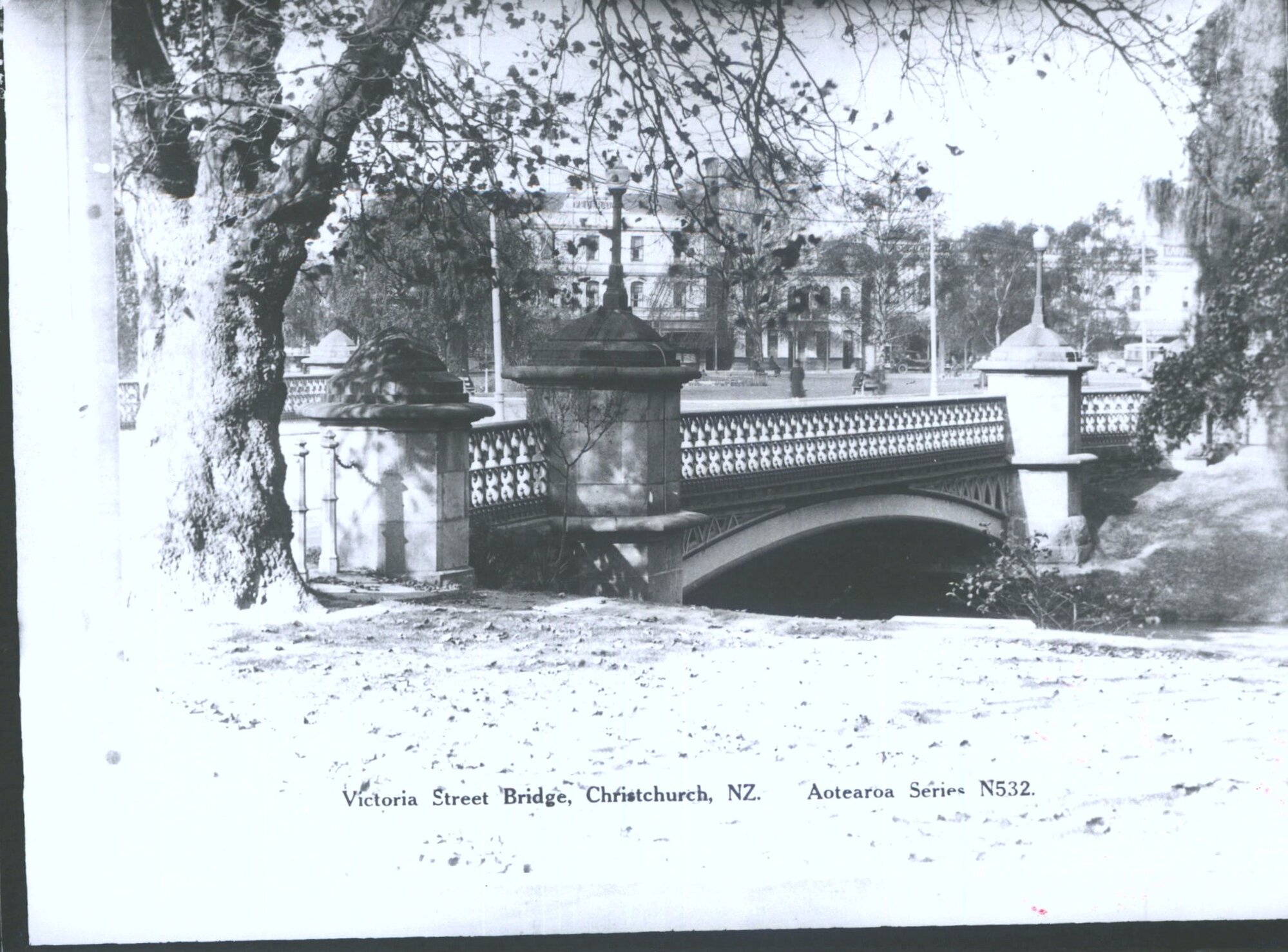 Victoria Street Bridge, Christchurch, N.Z.