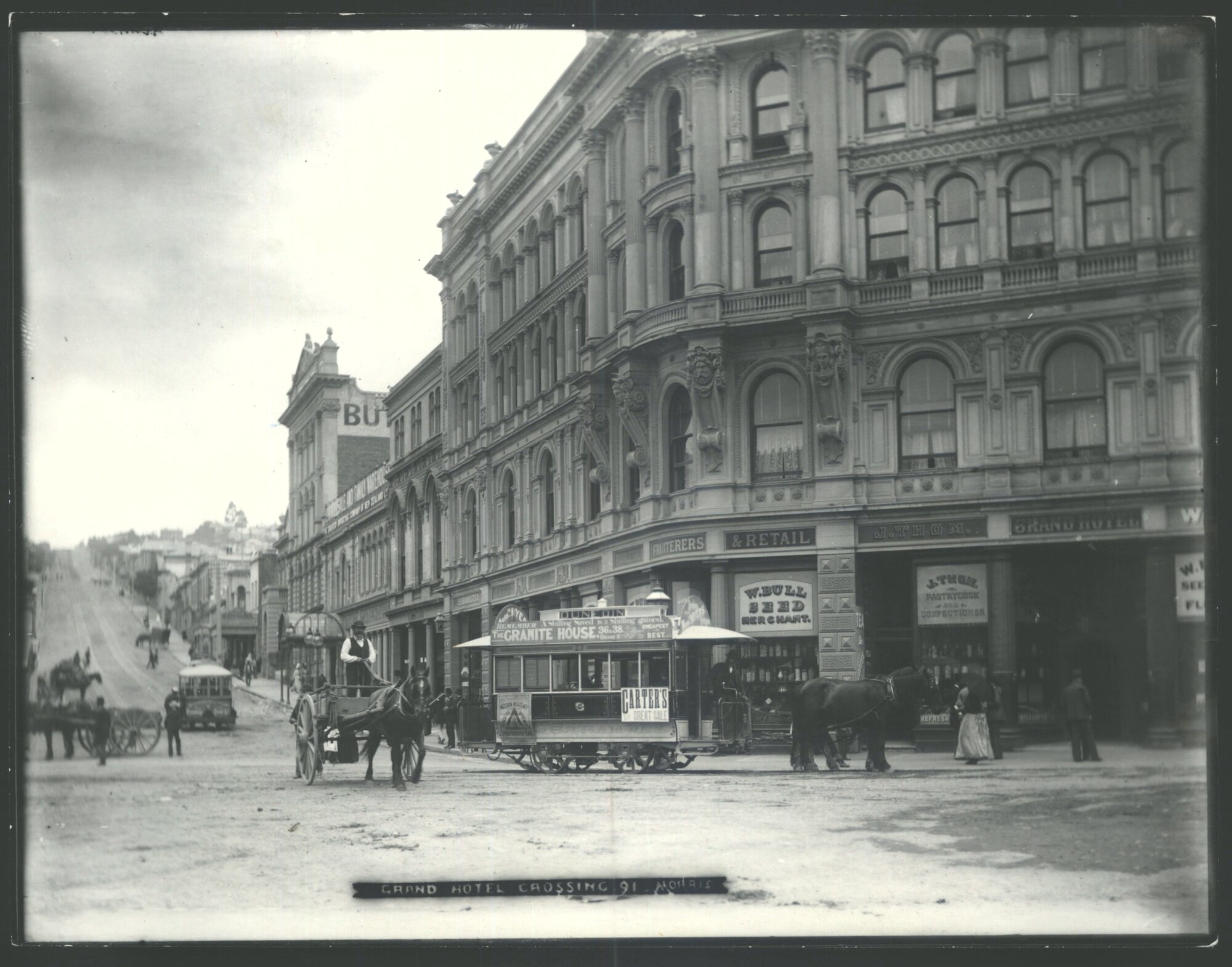 Grand Hotel crossing