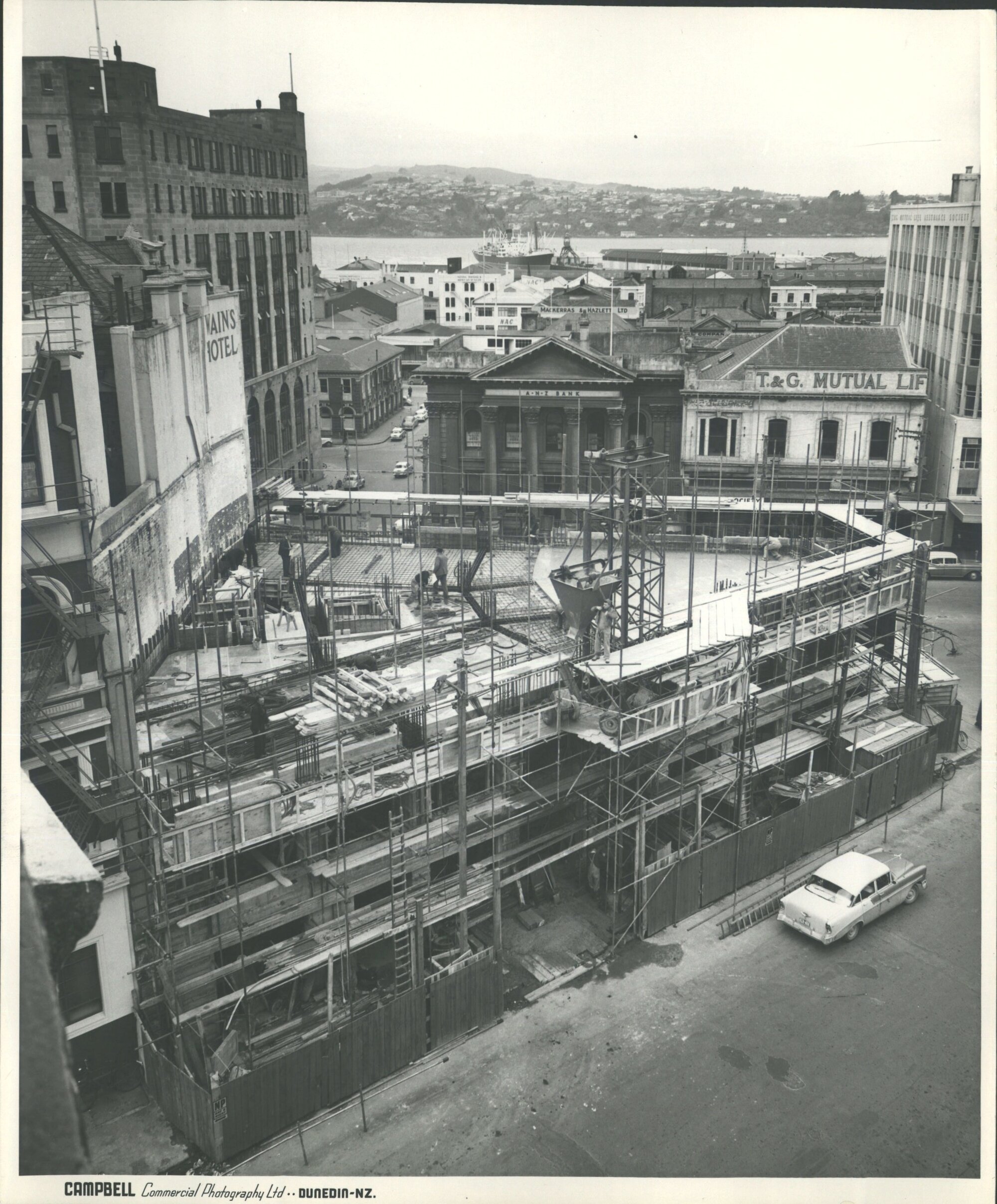 A.N.Z. Bank, Princes Street