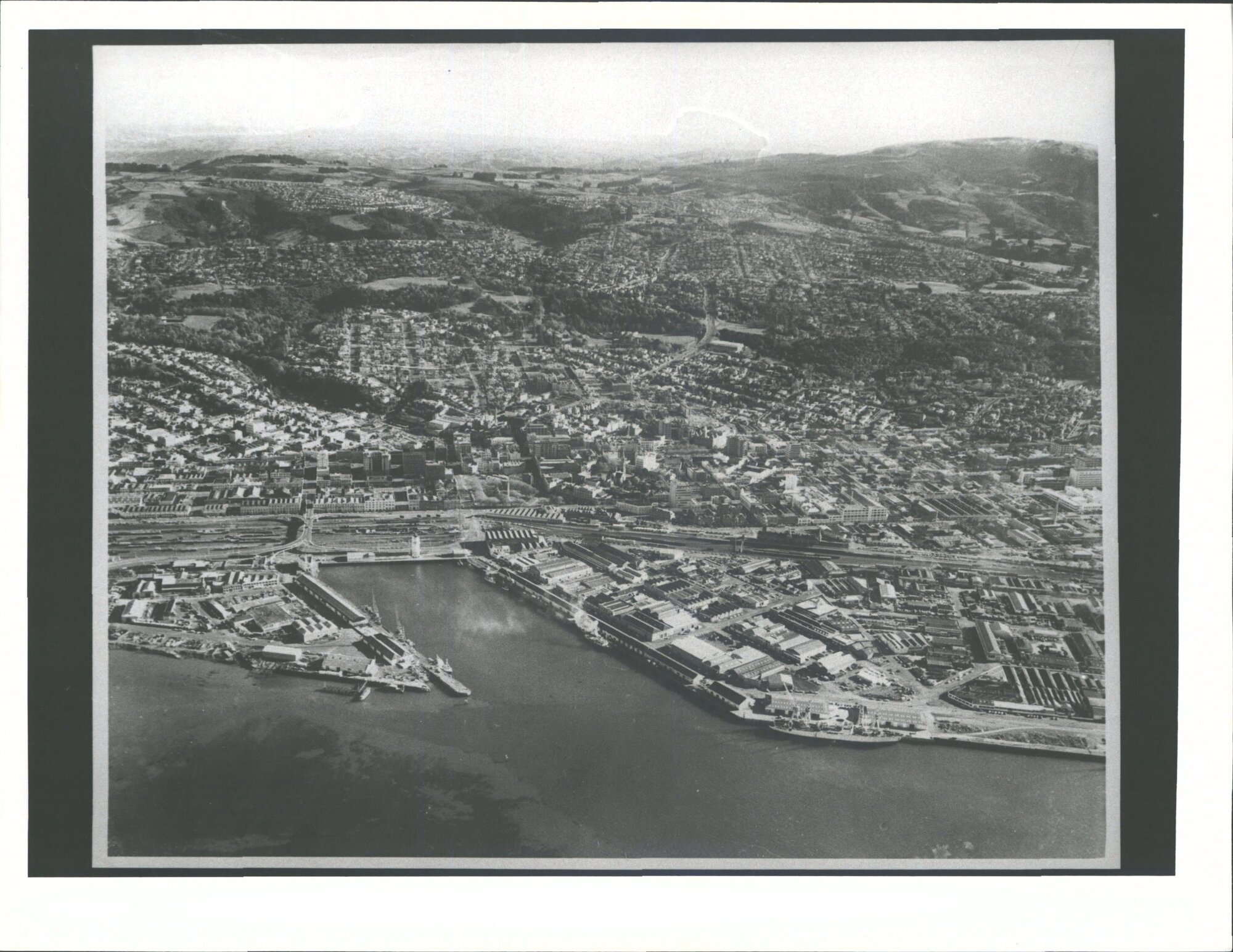 Dunedin - Otago Harbour &amp; City -Aerial