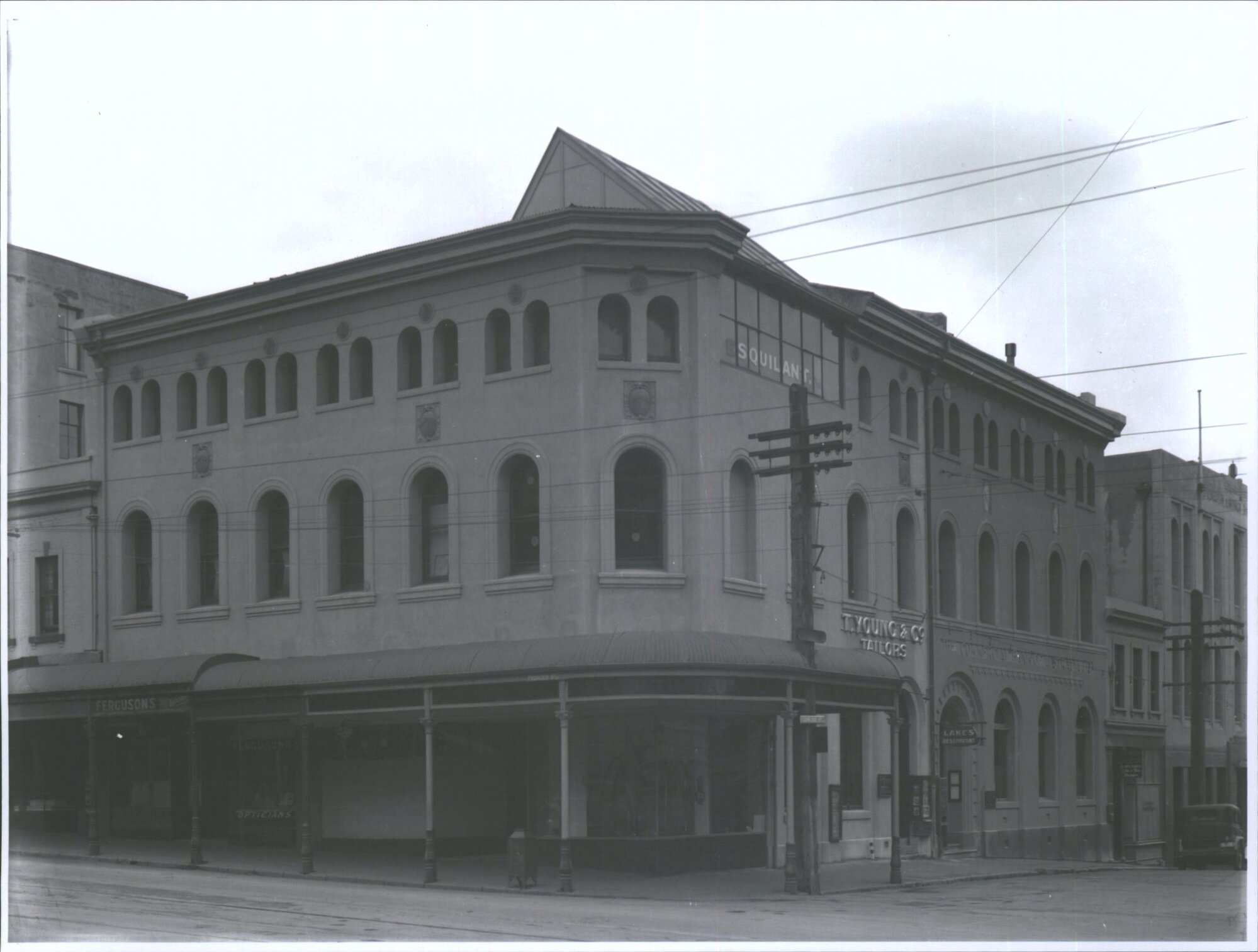 Cnr, Princes &amp; Dowling Sts. Ca 1940.