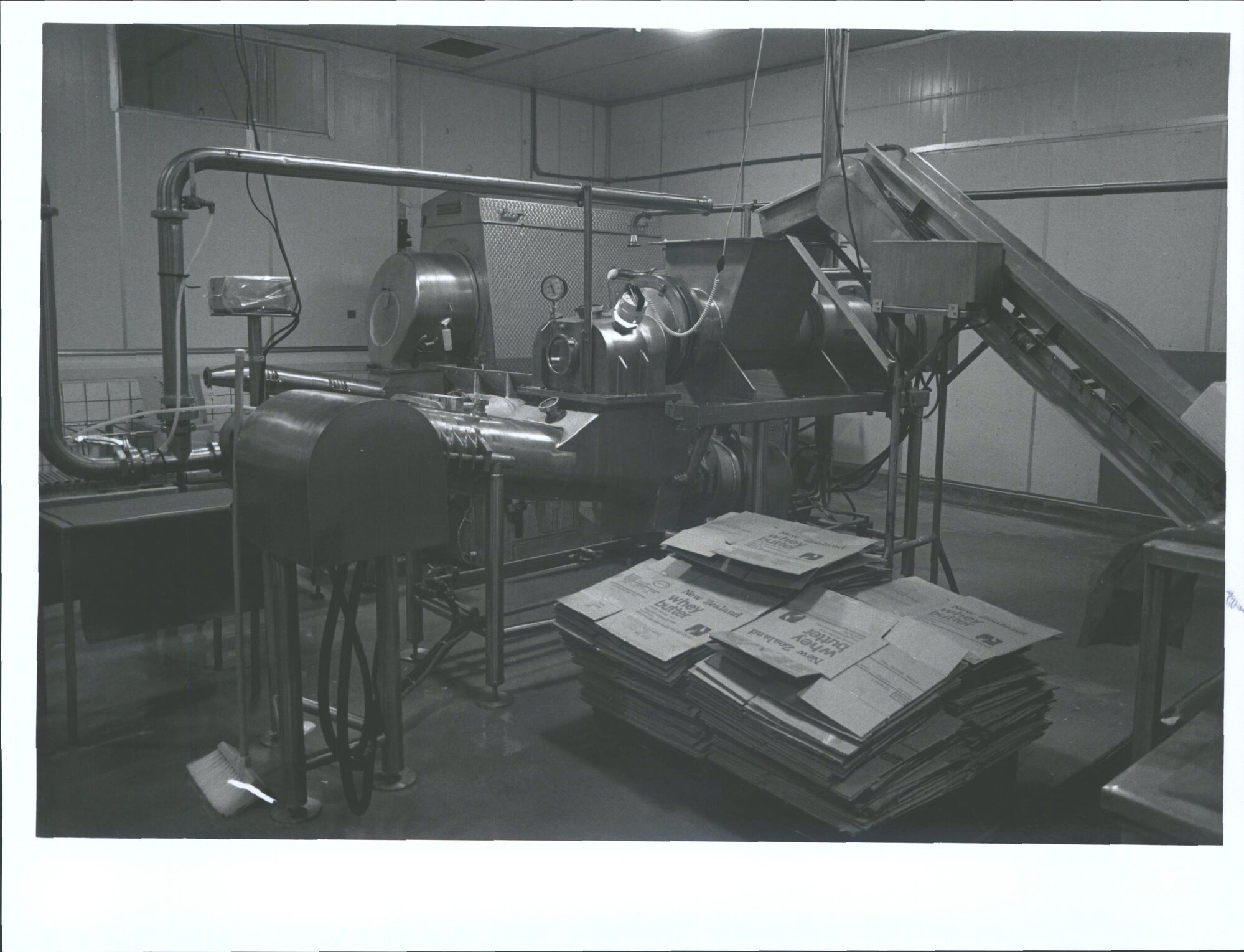 The earlier part of the operation with a block of butter on the elevator (far night)