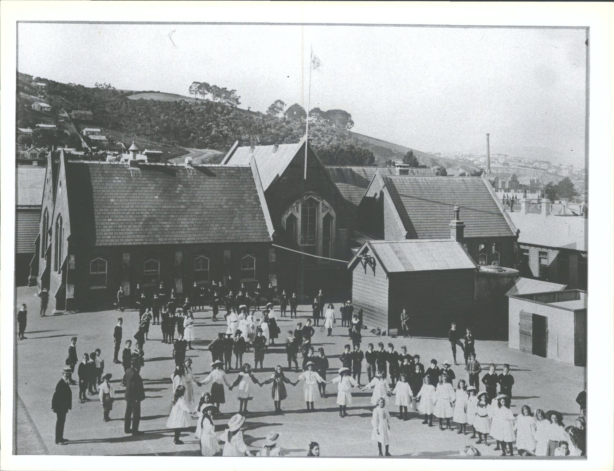 Caversham District School