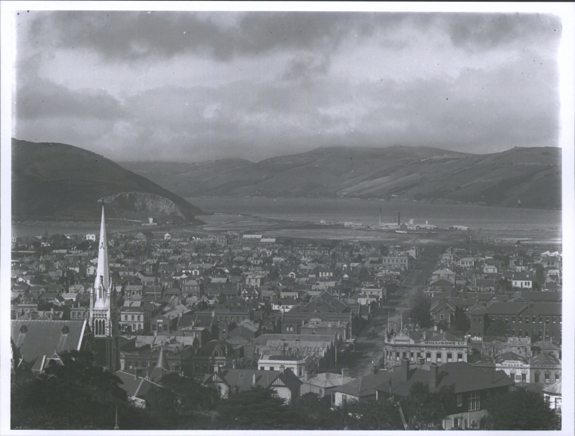 Dunedin from Heriot Row