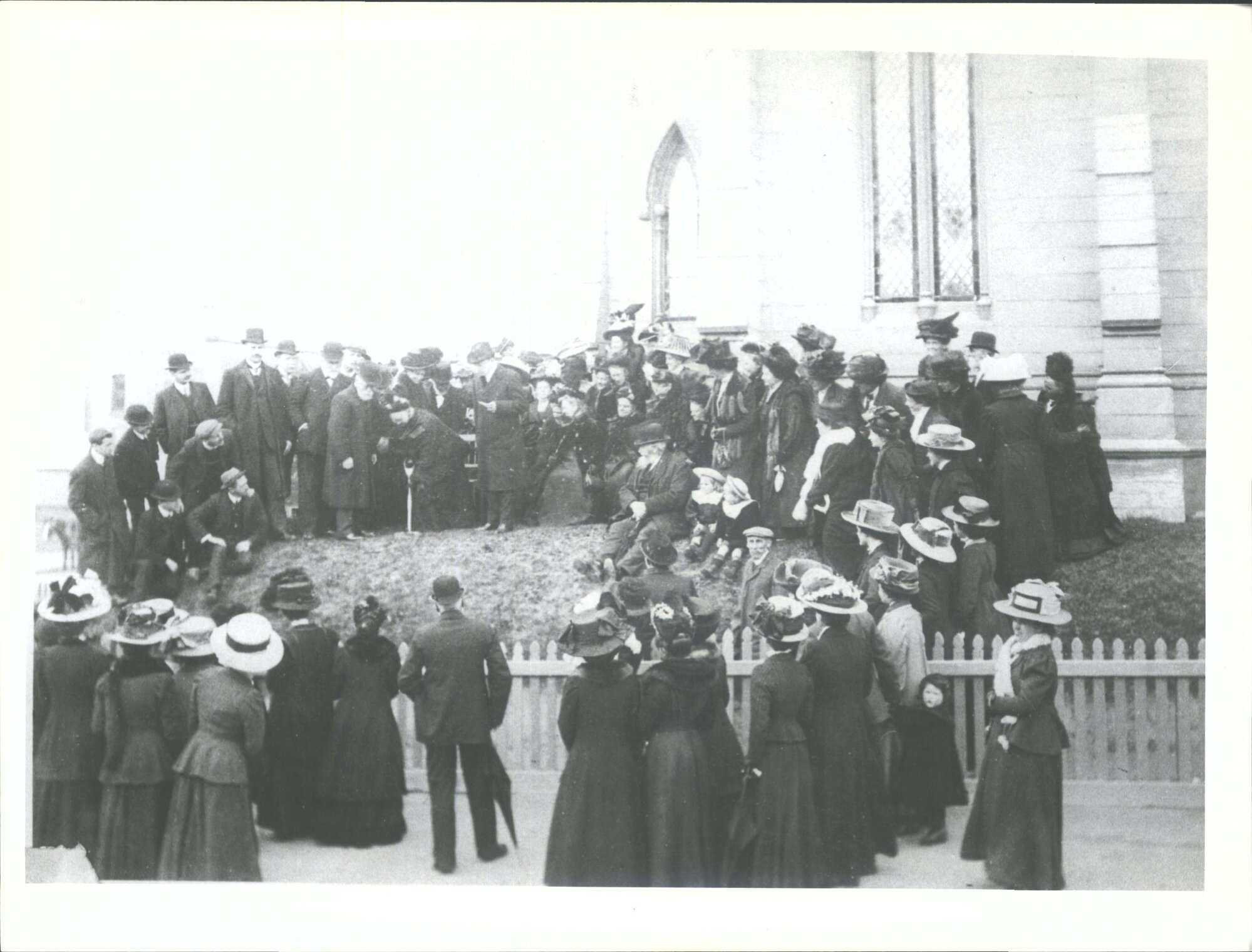 DUNEDIN: Baptist Church, Hanover Street - Tree planting ceremony
