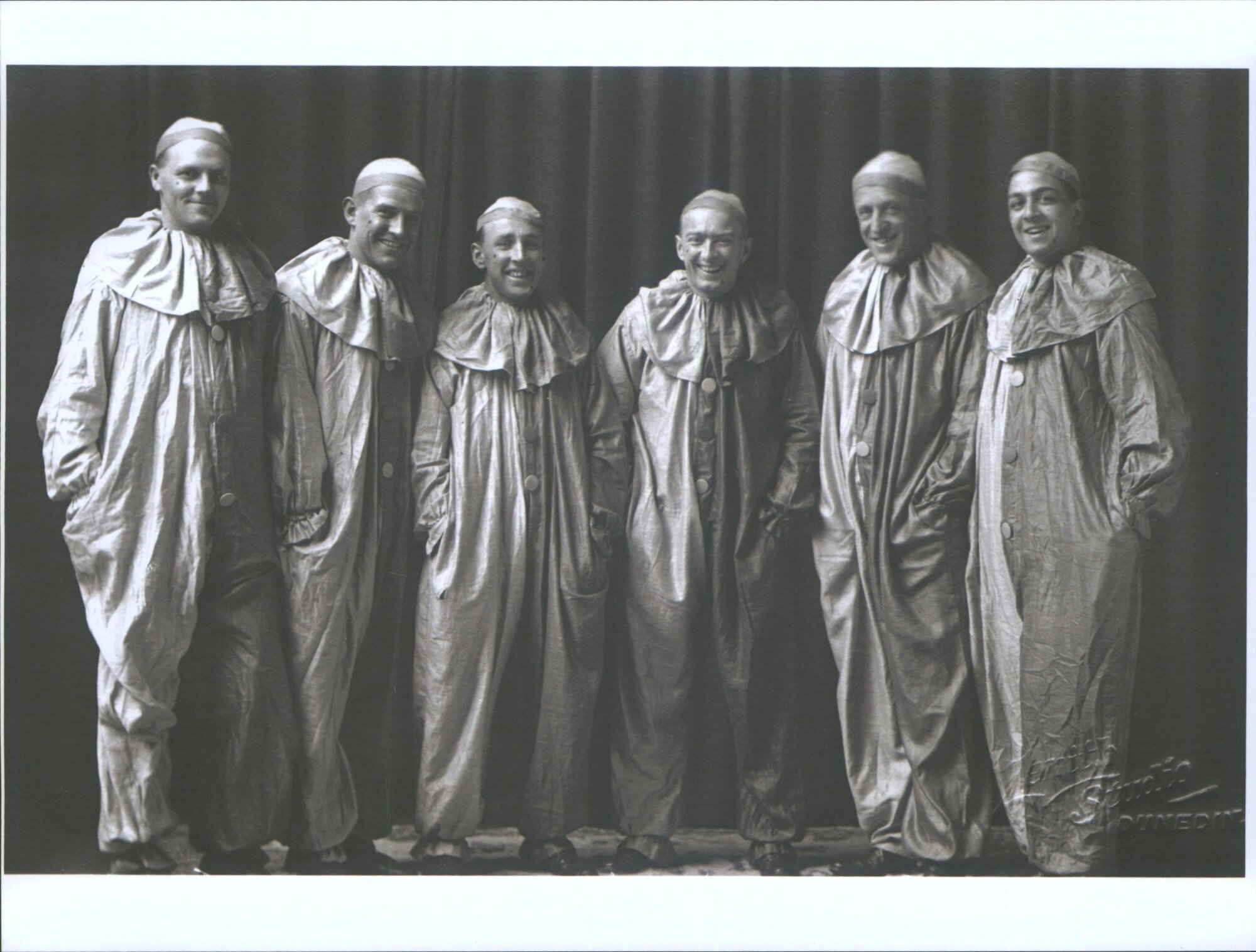 Capping Sextet   Left to Right. - Eddie Butler, Grad 1927, - Sir Archibald  McIndoe, grad 1923, - Peter Quilliam, grad 1926, - J