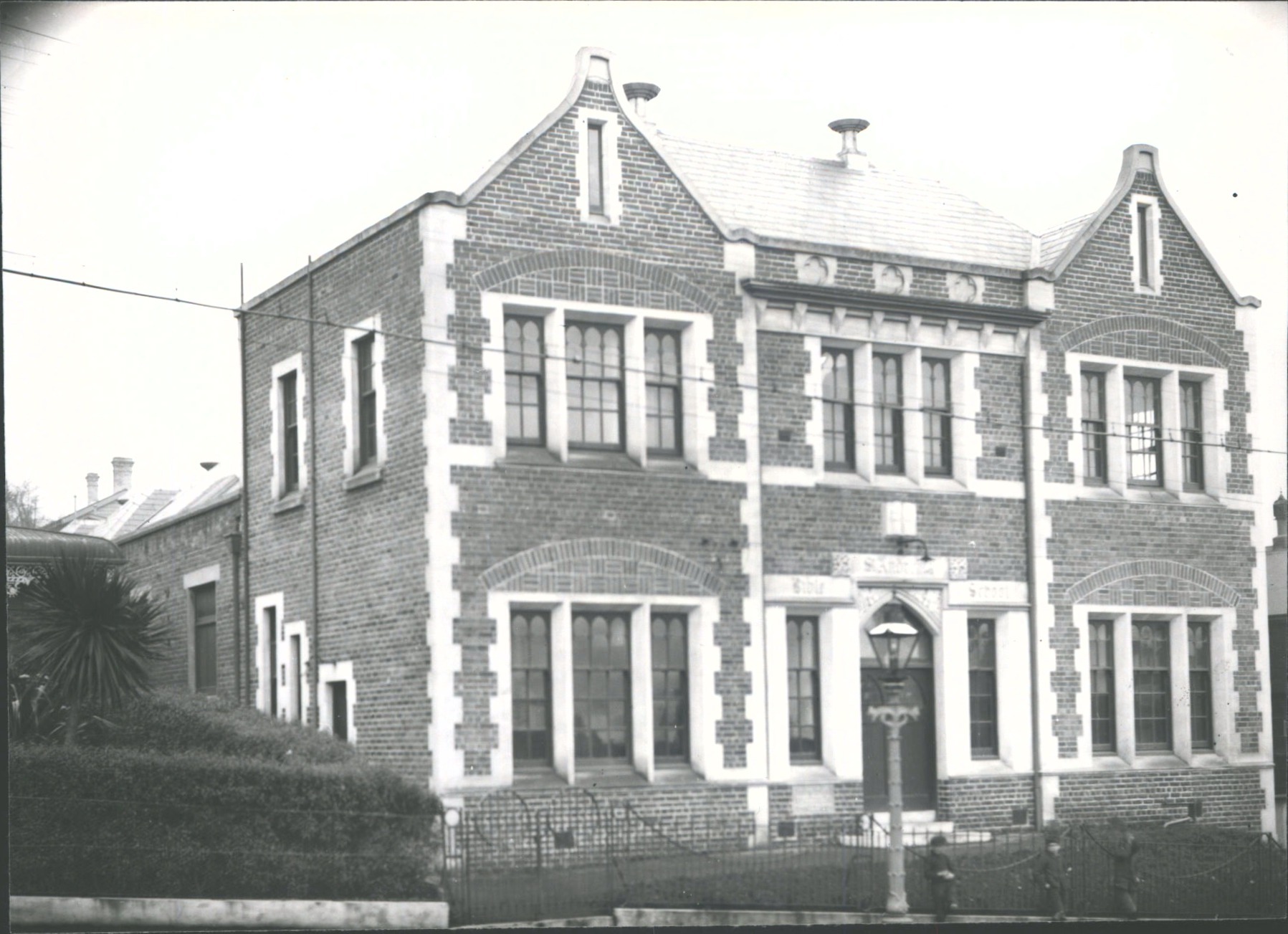 St Andrews Bible School [corner Hope &amp; Carroll streets]