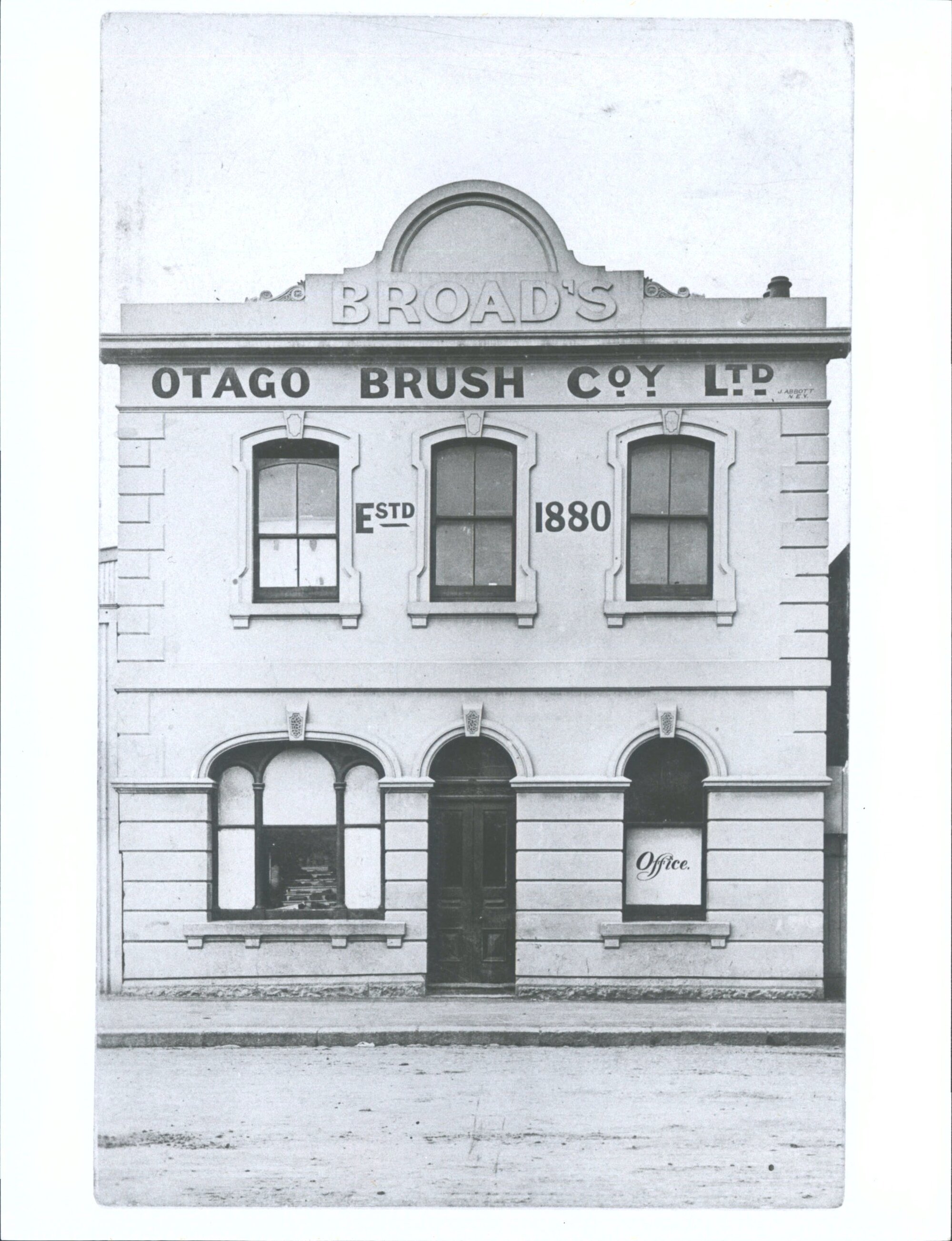 Otago Brush Co. (previously Broads)