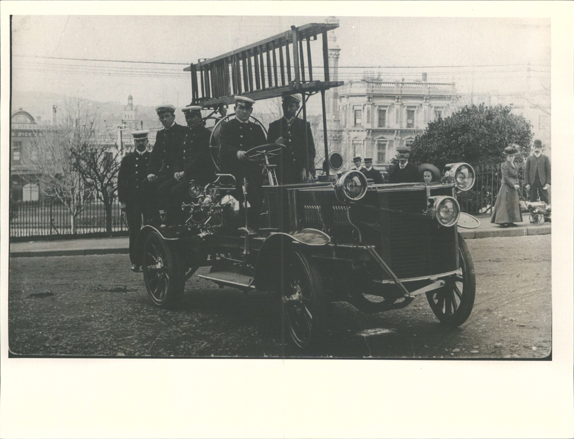 Dunedin-Fire Brigade-1st Motorised engine