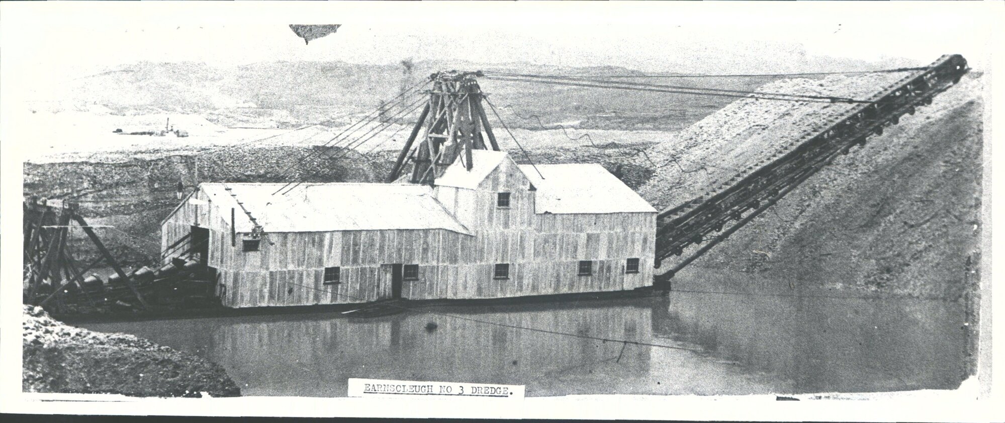 Goldmining Dredges Earnscleugh no 3