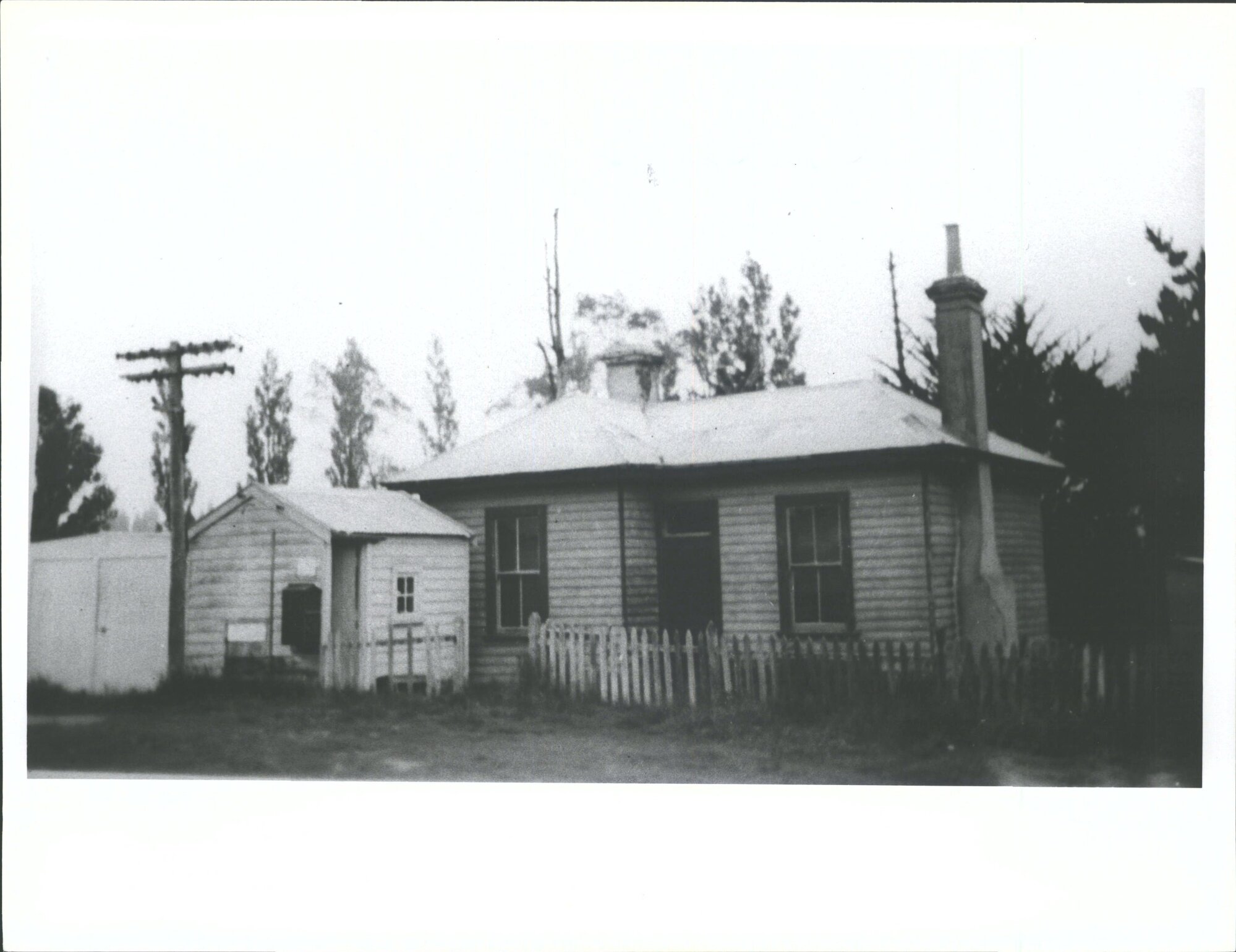 Post office &amp; schoolhouse