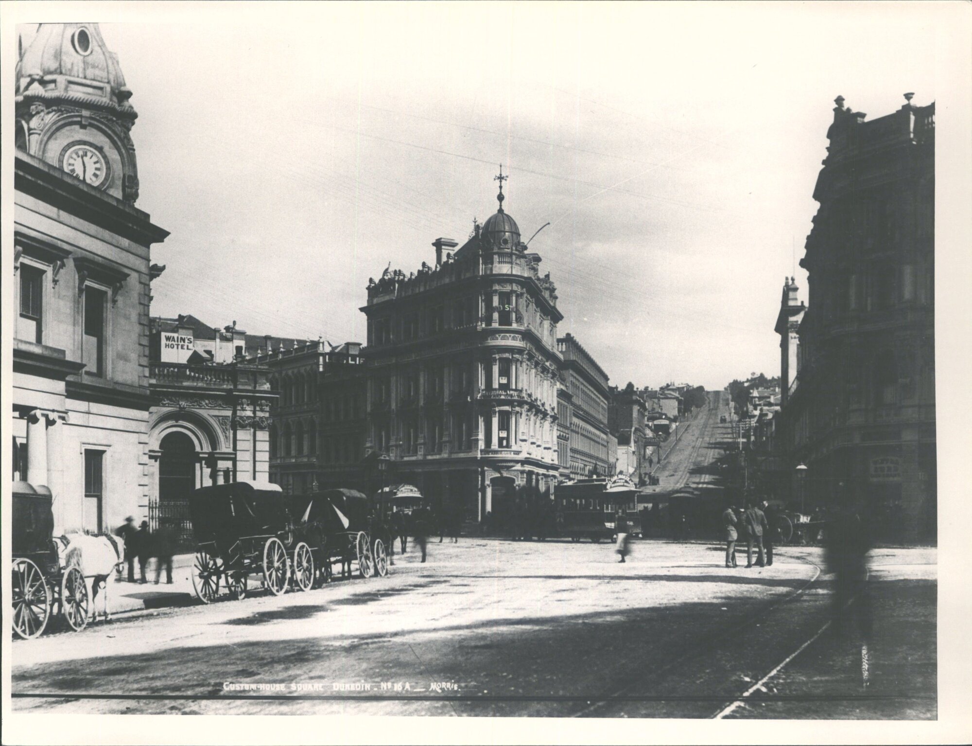 Dunedin Custom House Square