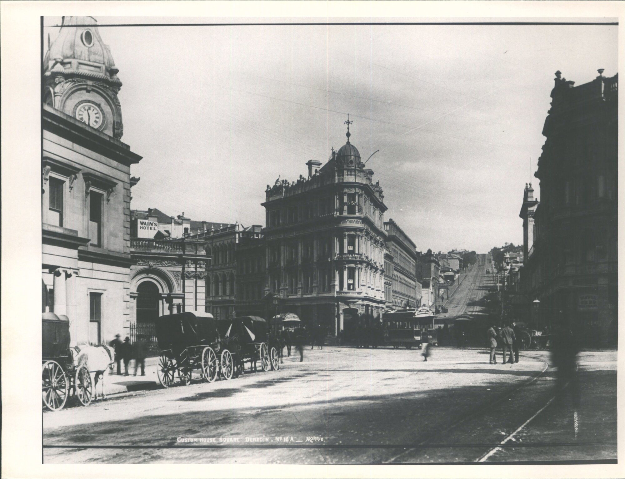 Dunedin Customhouse Square