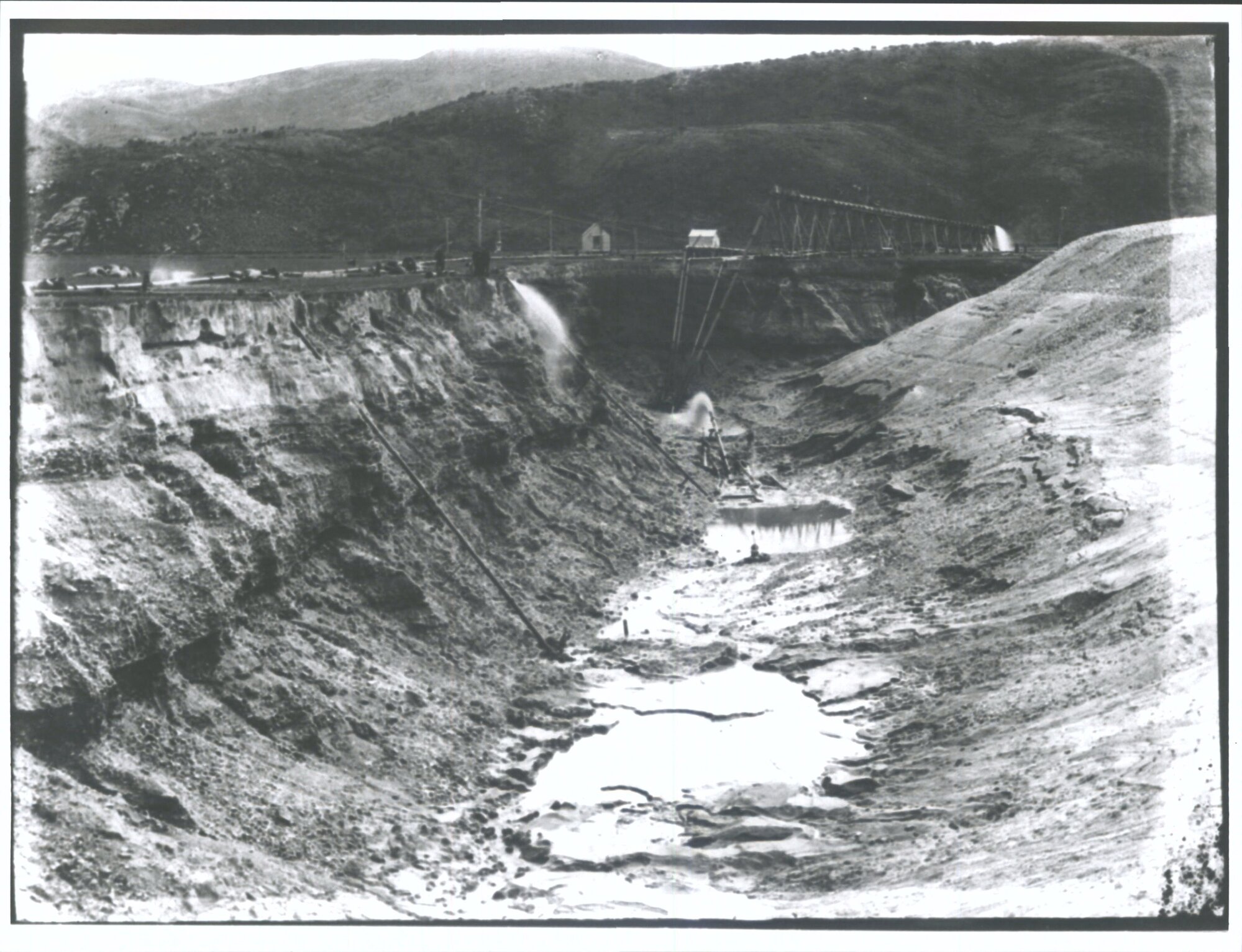 Goldmining, Sluicing