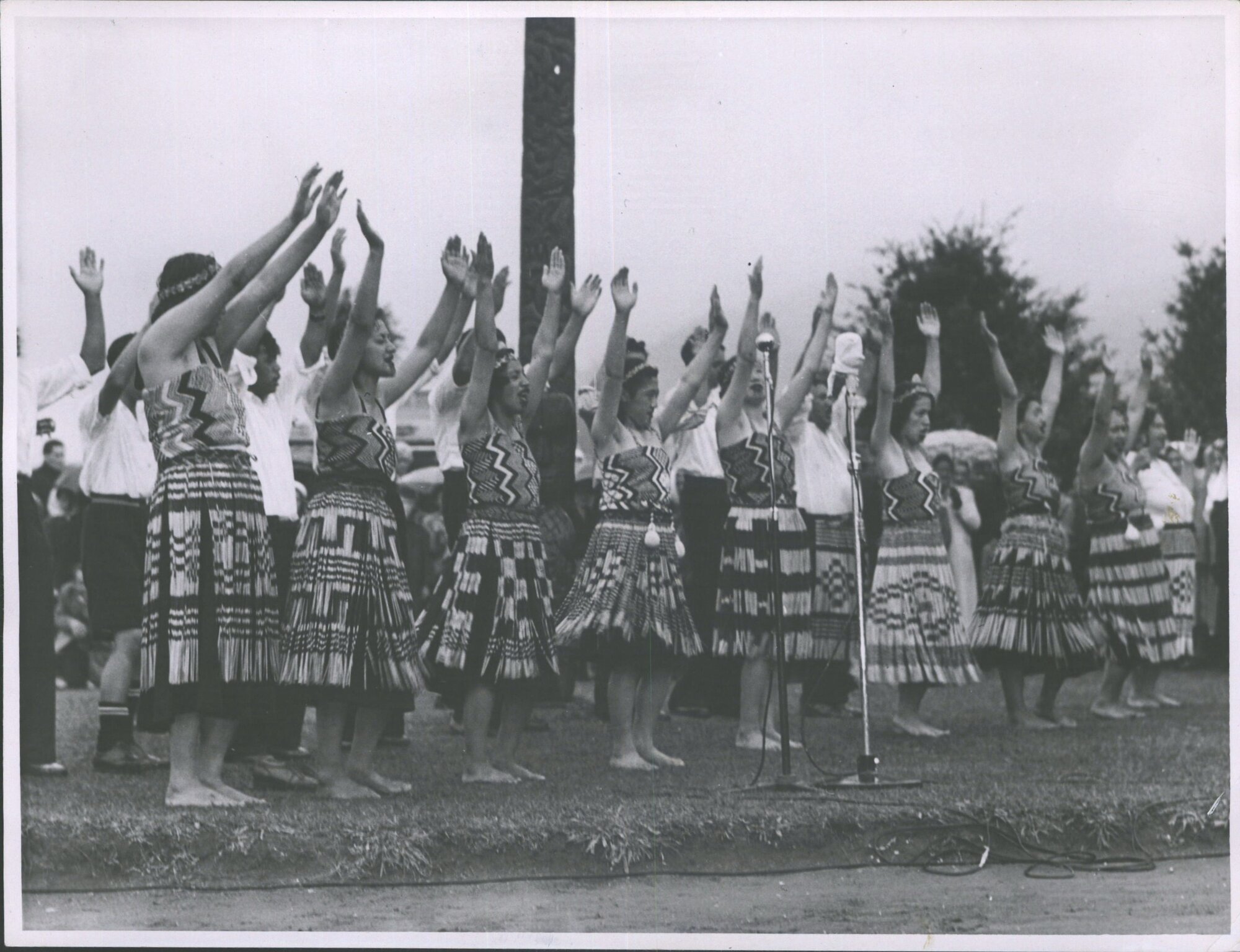 Maori haka given in welcome to M[?] Ross representative of the Government