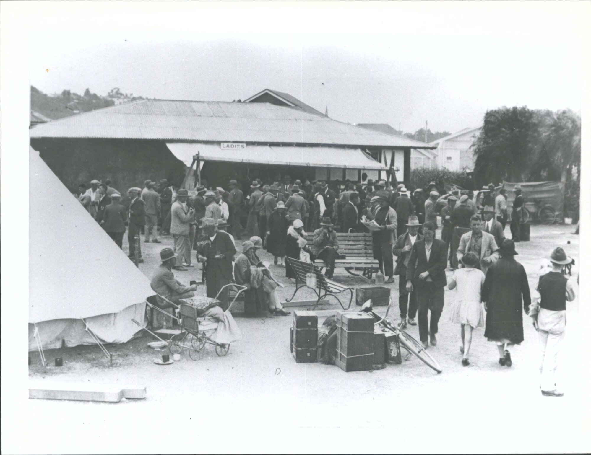 "scene at Nelson Park Relief &amp; Food Depot, Napier"