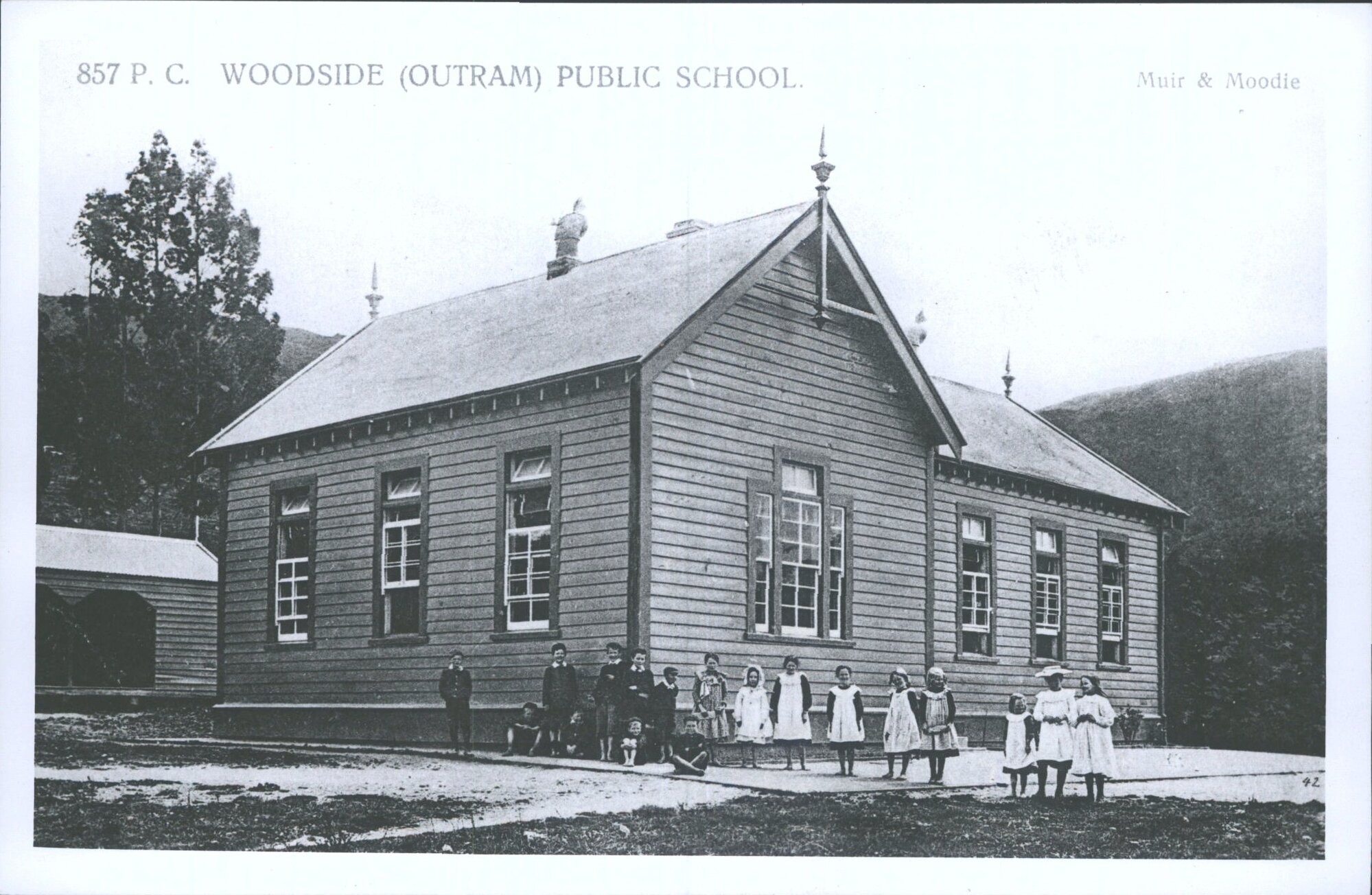 Woodside (Outram) Public School