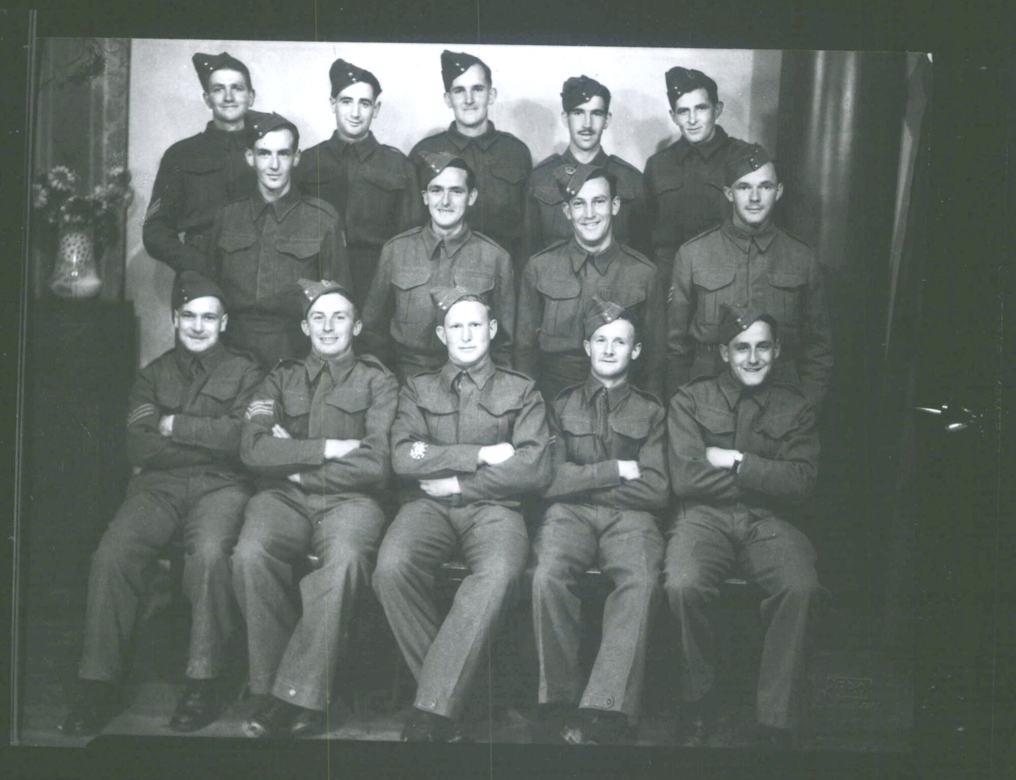 Reunion of Roxburgh servicemen in Cairo [2 NZEF]