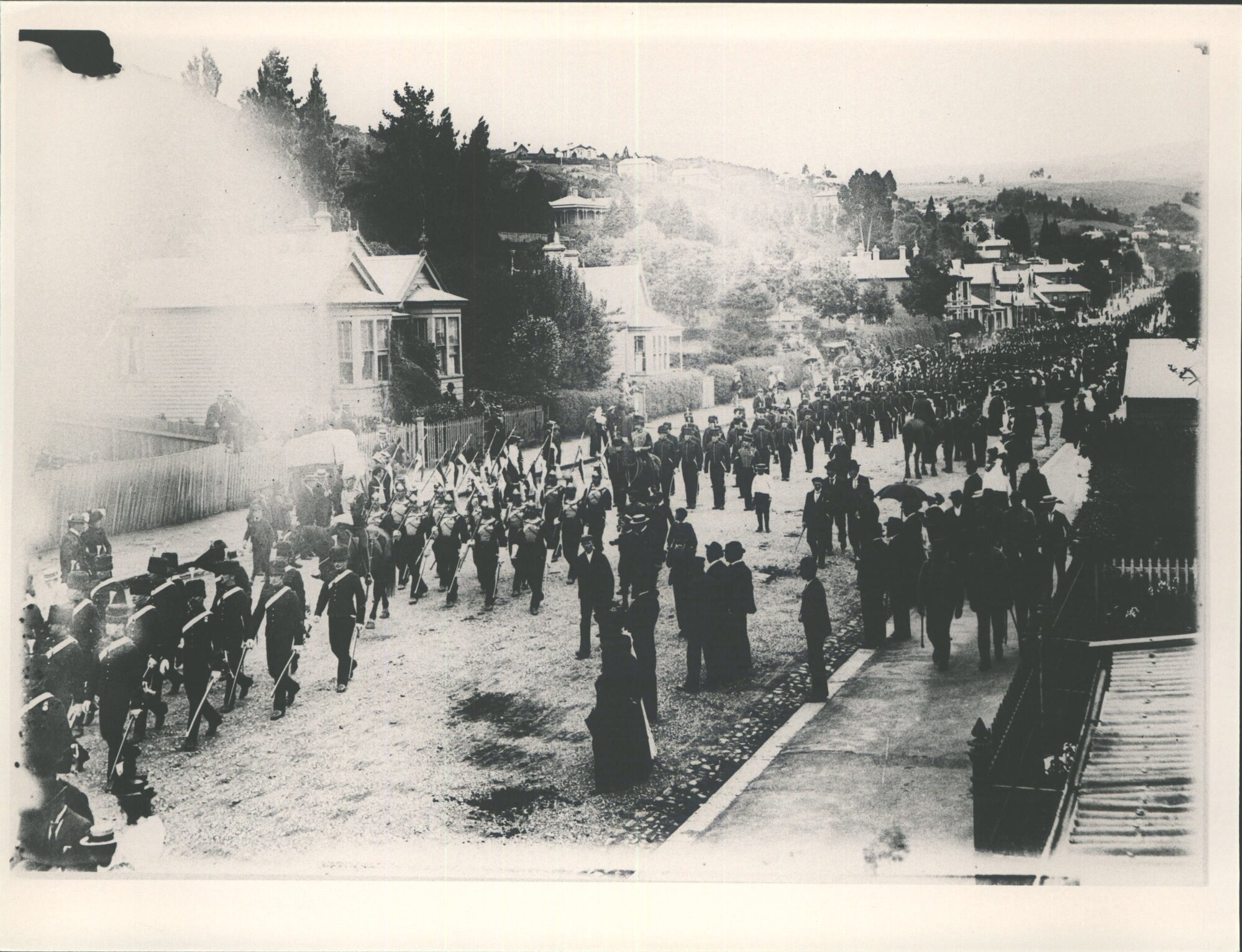 [funeral] Visit of Imperial troops
