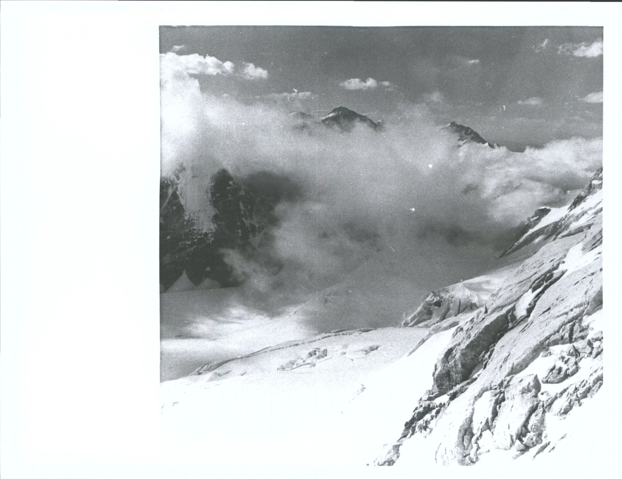 "The sight of Everest appearing   dissapearing through the clouds was a serious distraction from the essential business of putti