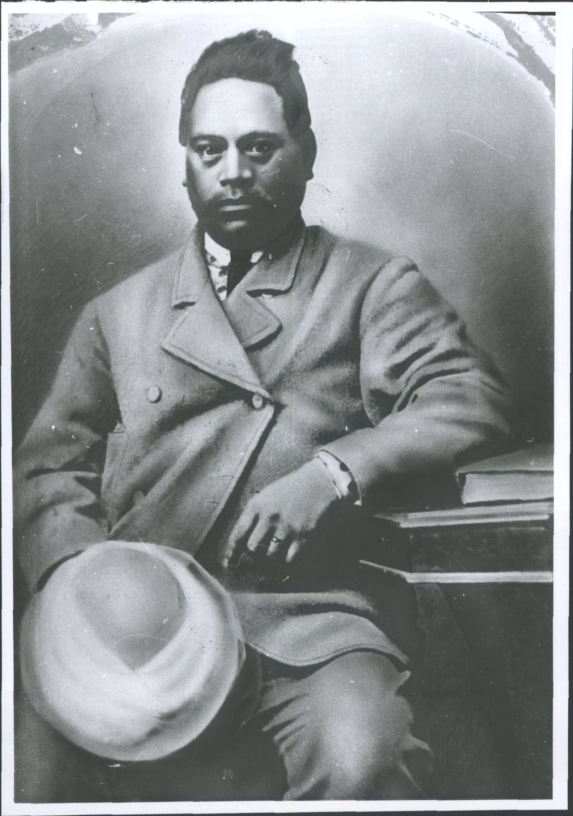 Tommy Solomon (1st) aged c. 25 years .