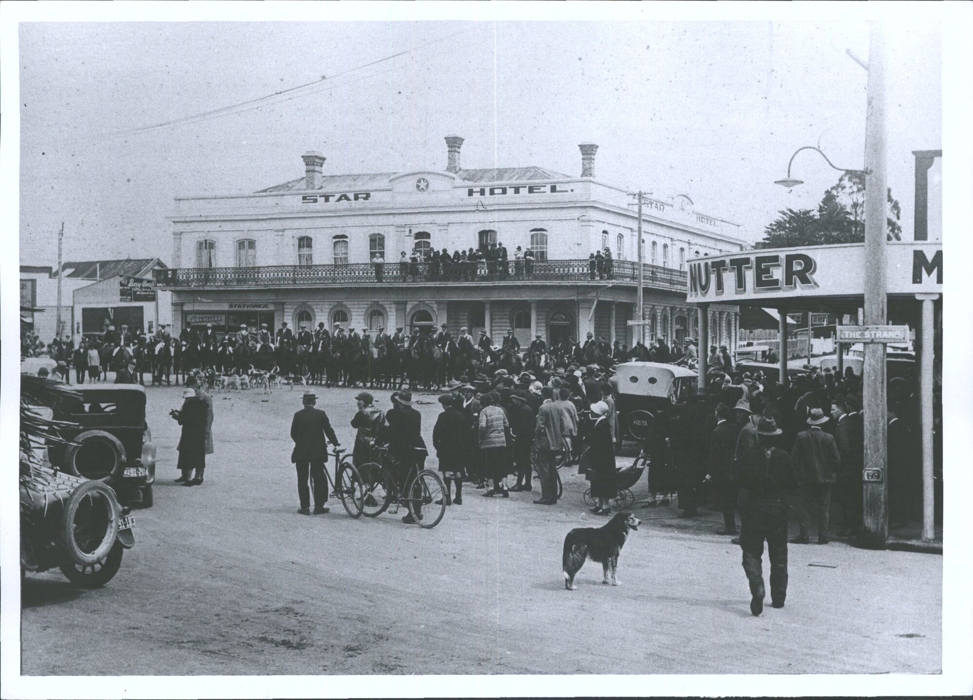A large gathering outside the Star Hotel, Tauranga