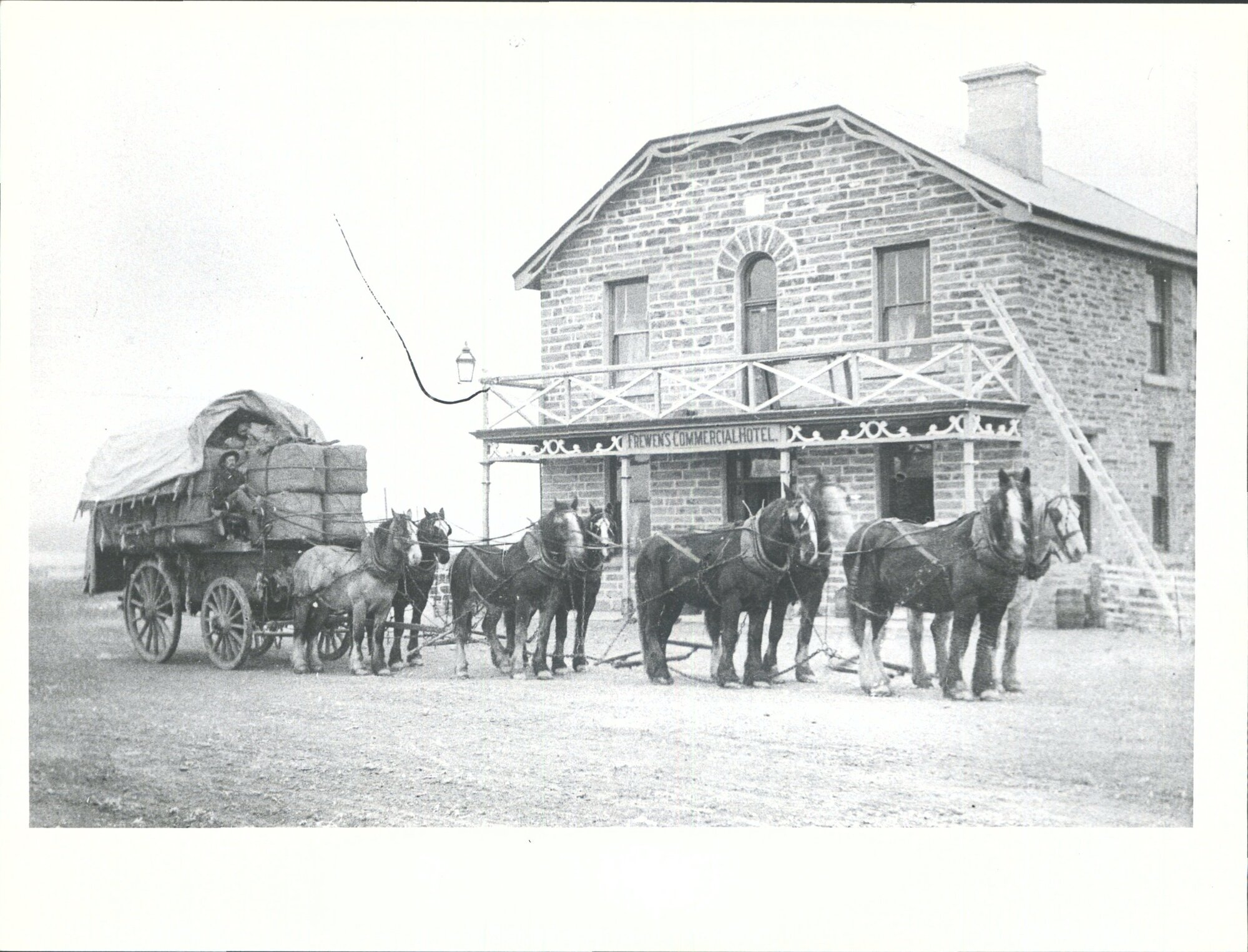 Frewen's Commercial Hotel (Wm. Leask's) First building in Omakau
