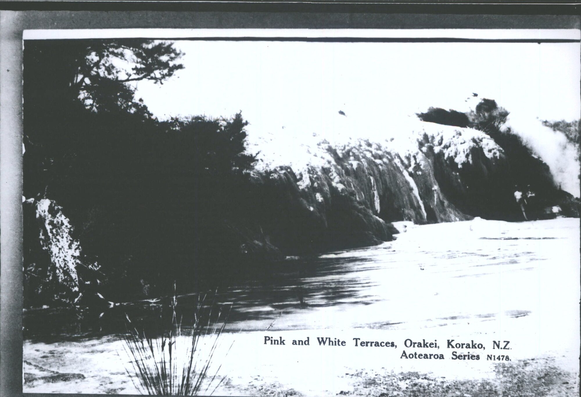 Pink and White Terraces, Orakei, Korako, N.Z.