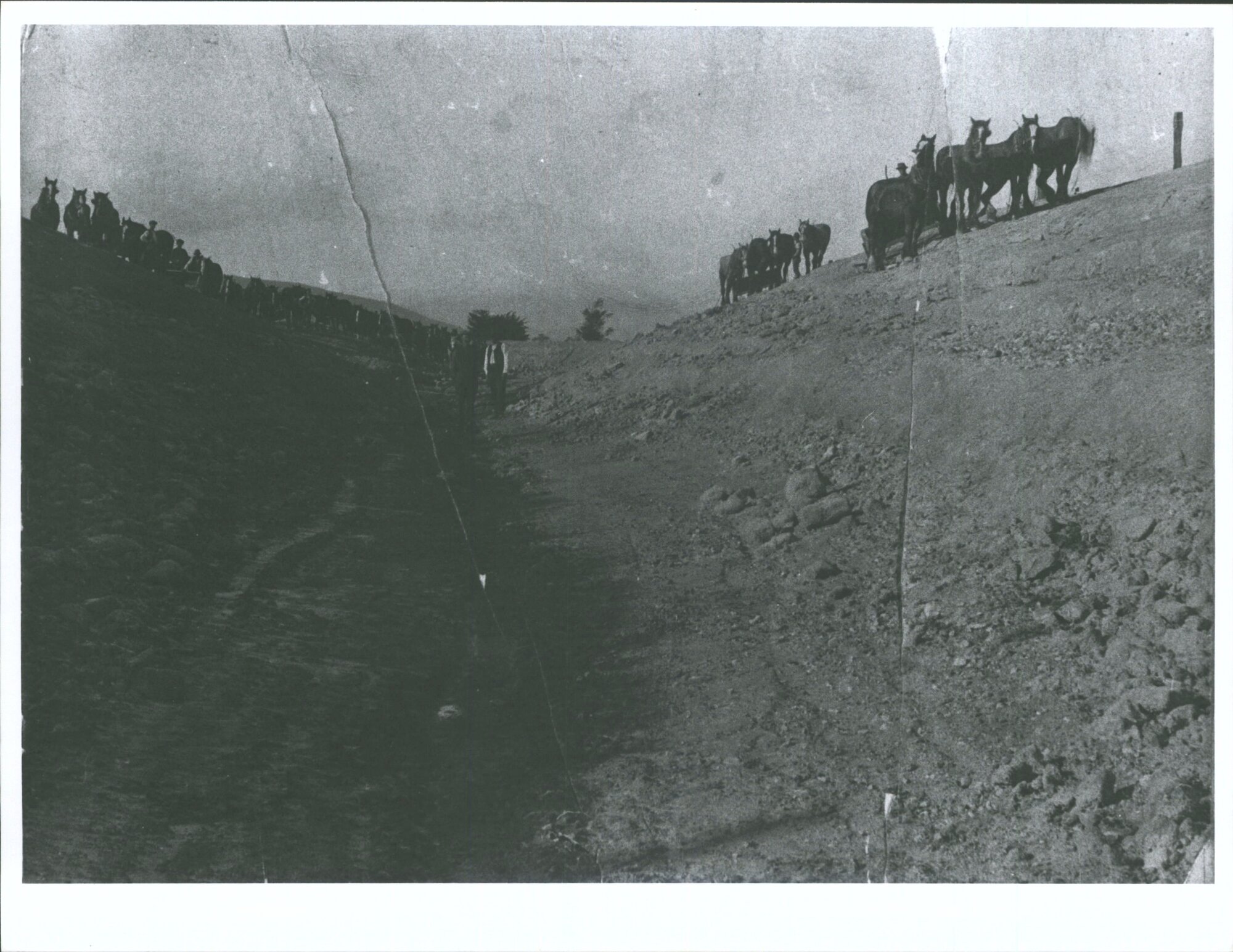 Marshalls cutting Upper Contour Channel
