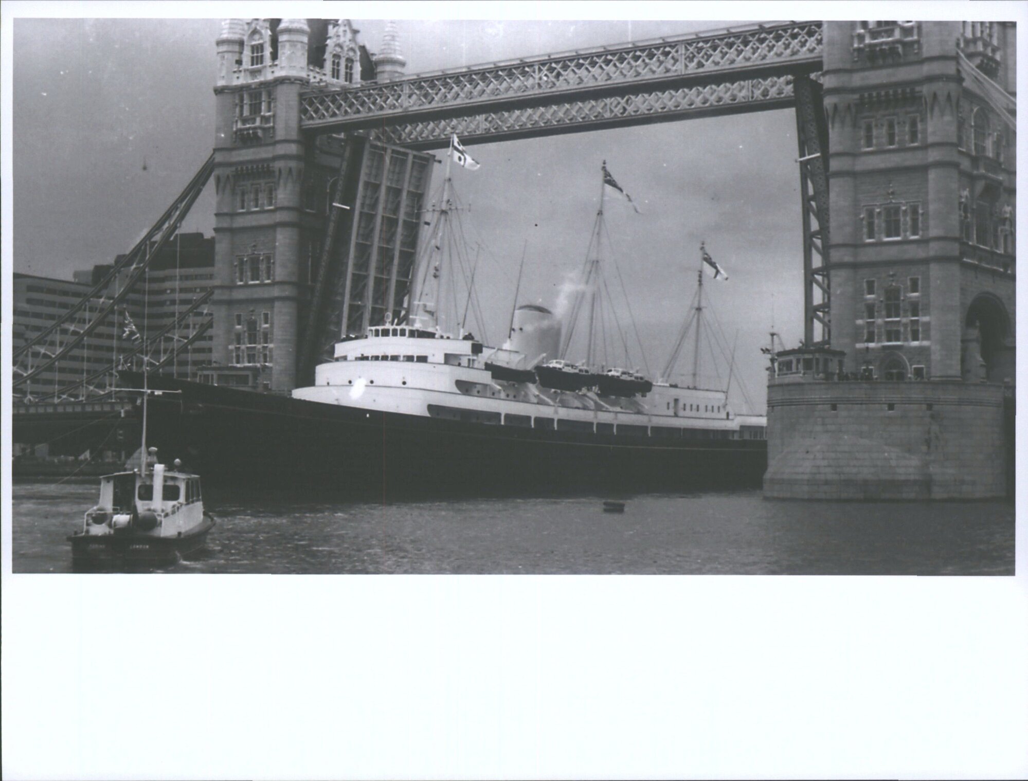 BRITTANIA (4) (Going under Tower Bridge)