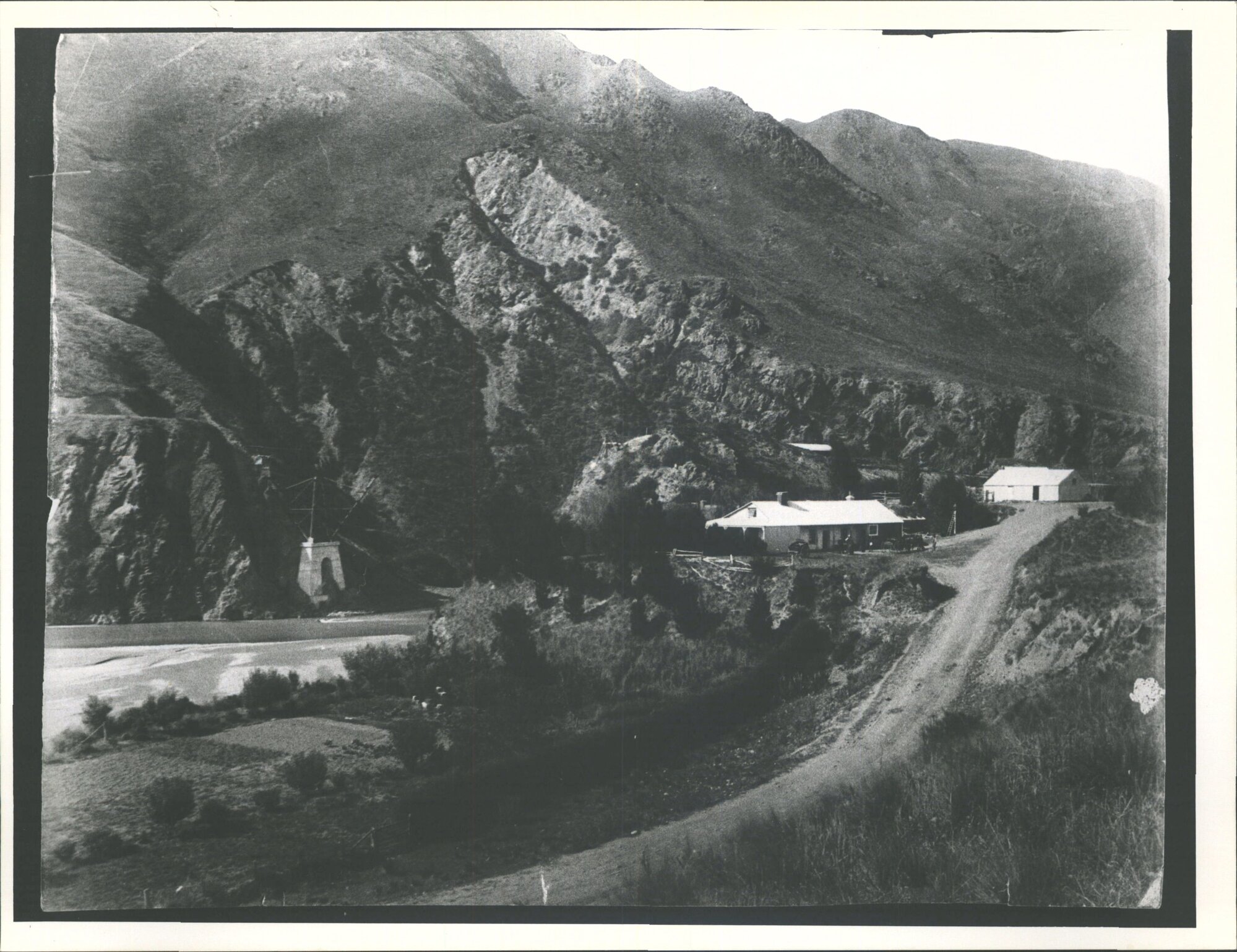 Bridge over Waiau River near Hanmer Springs