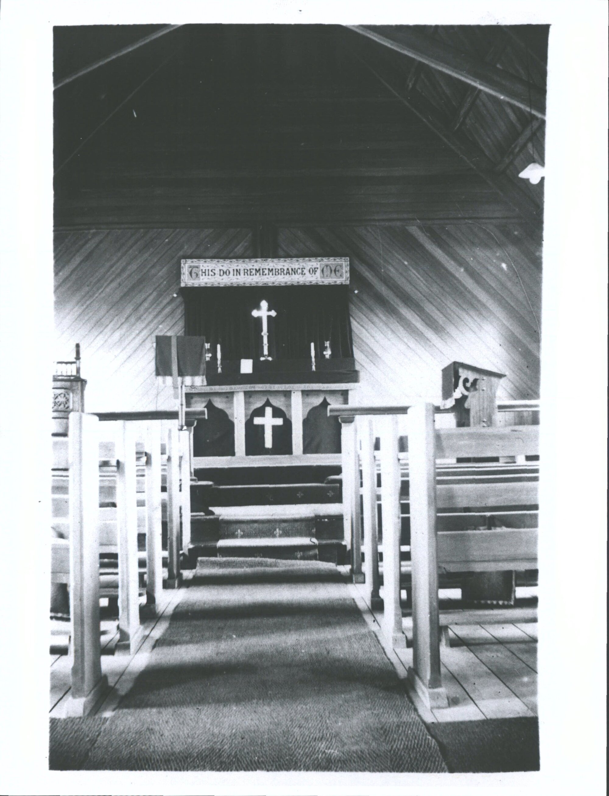 St Mary's Anglican Church, interior