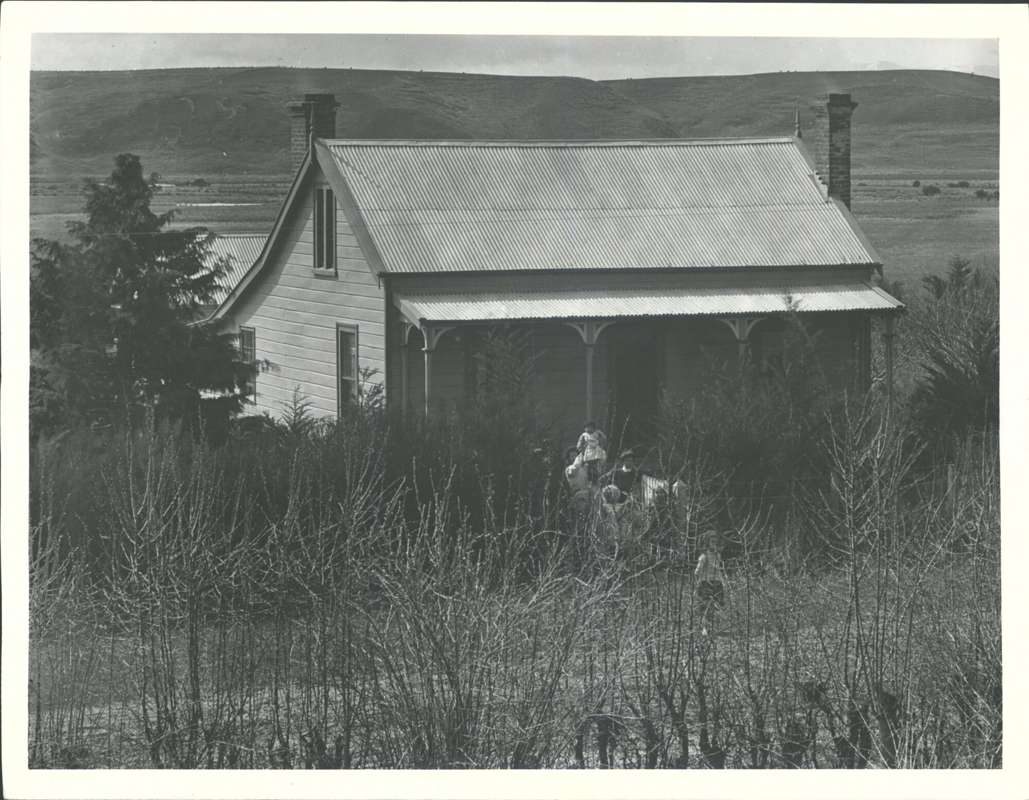"Glen-iti" - Homestead of Fleming Farm, bought by McGeorges &amp; dredged 1903-1906