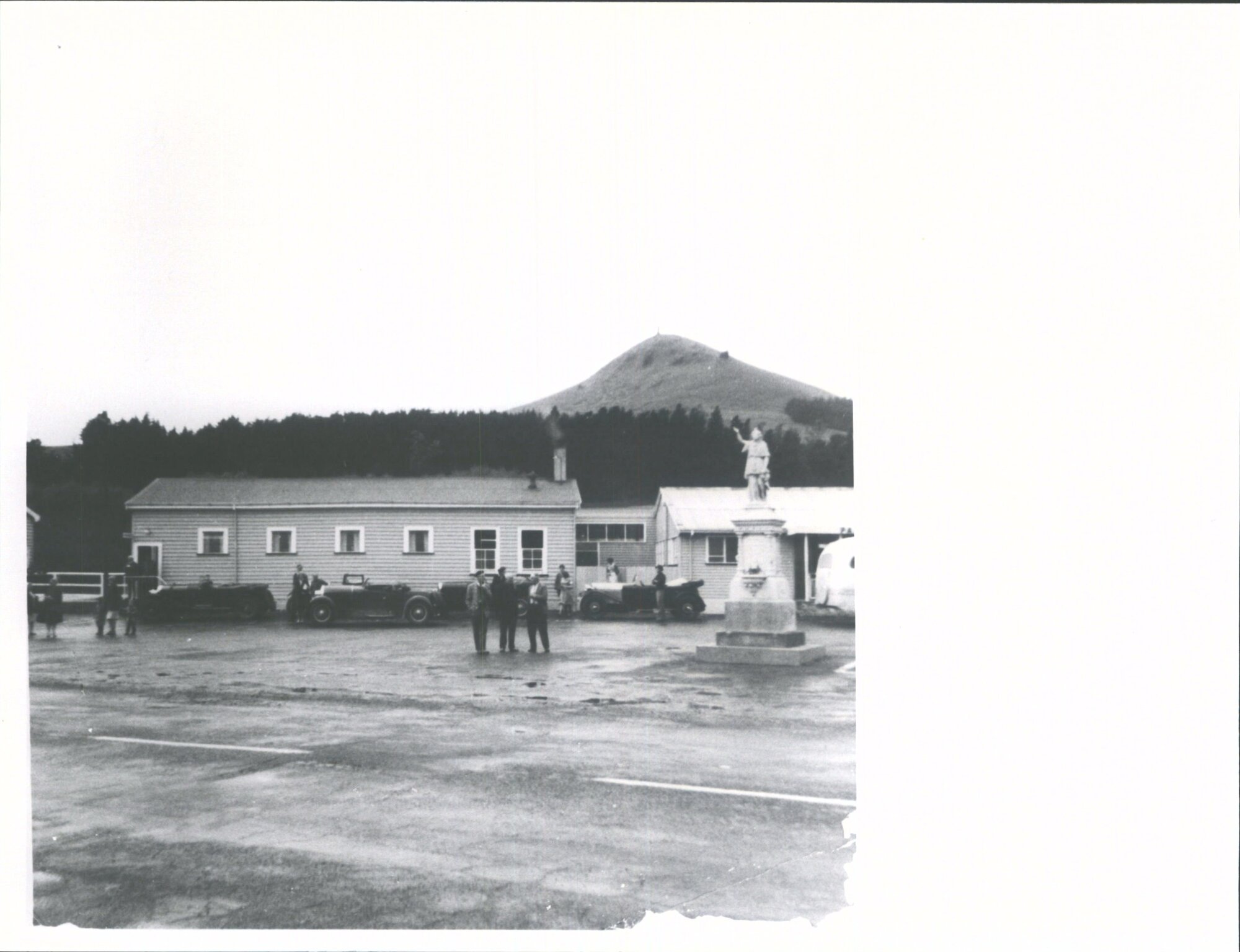 Railway refreshment room