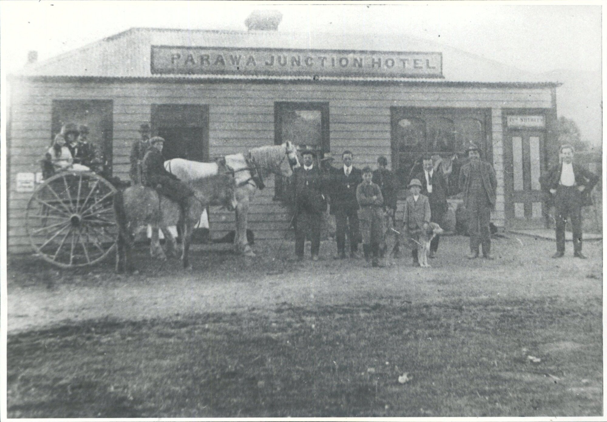 Parawa Junction Hotel