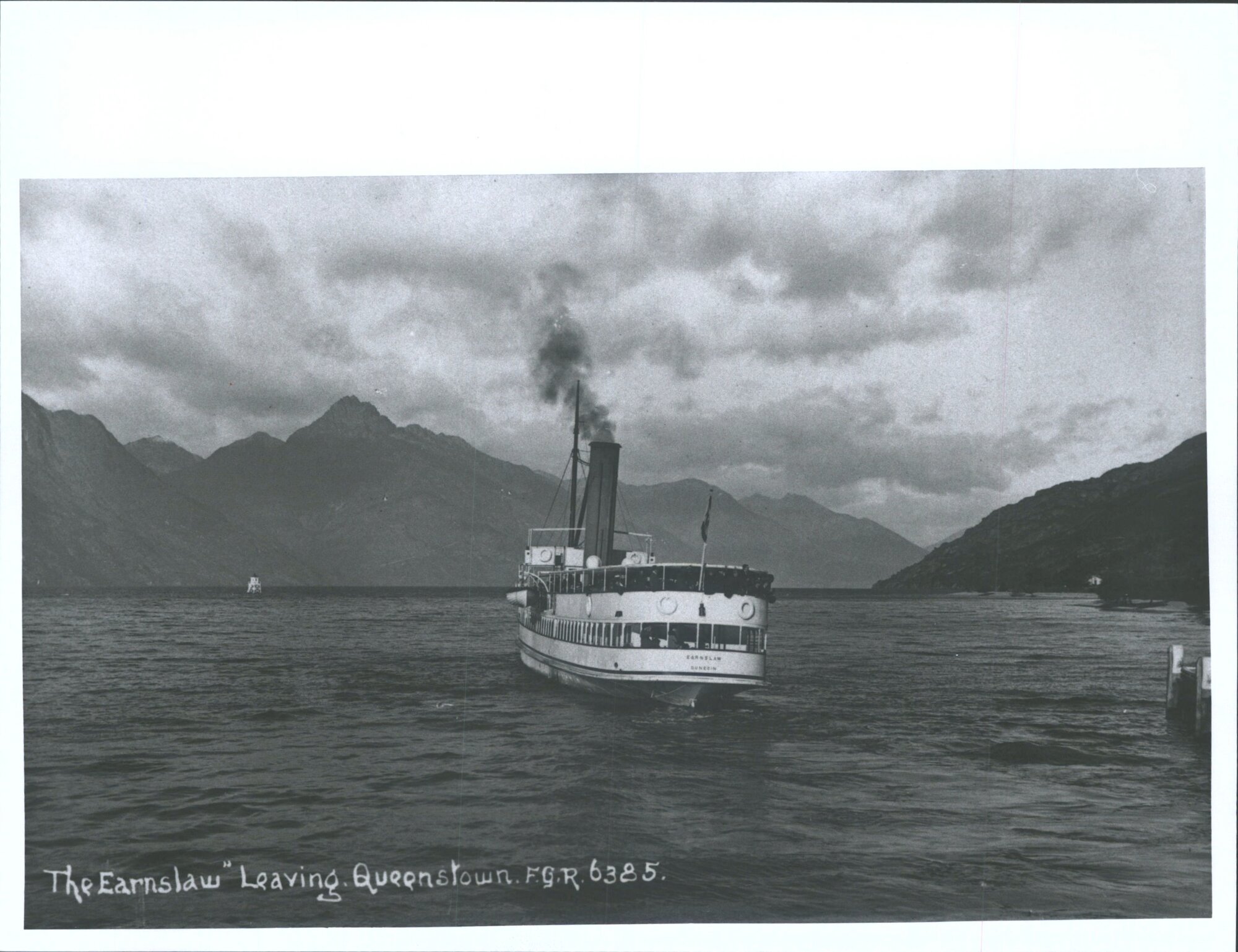 The Earnslaw leaving Queenstown