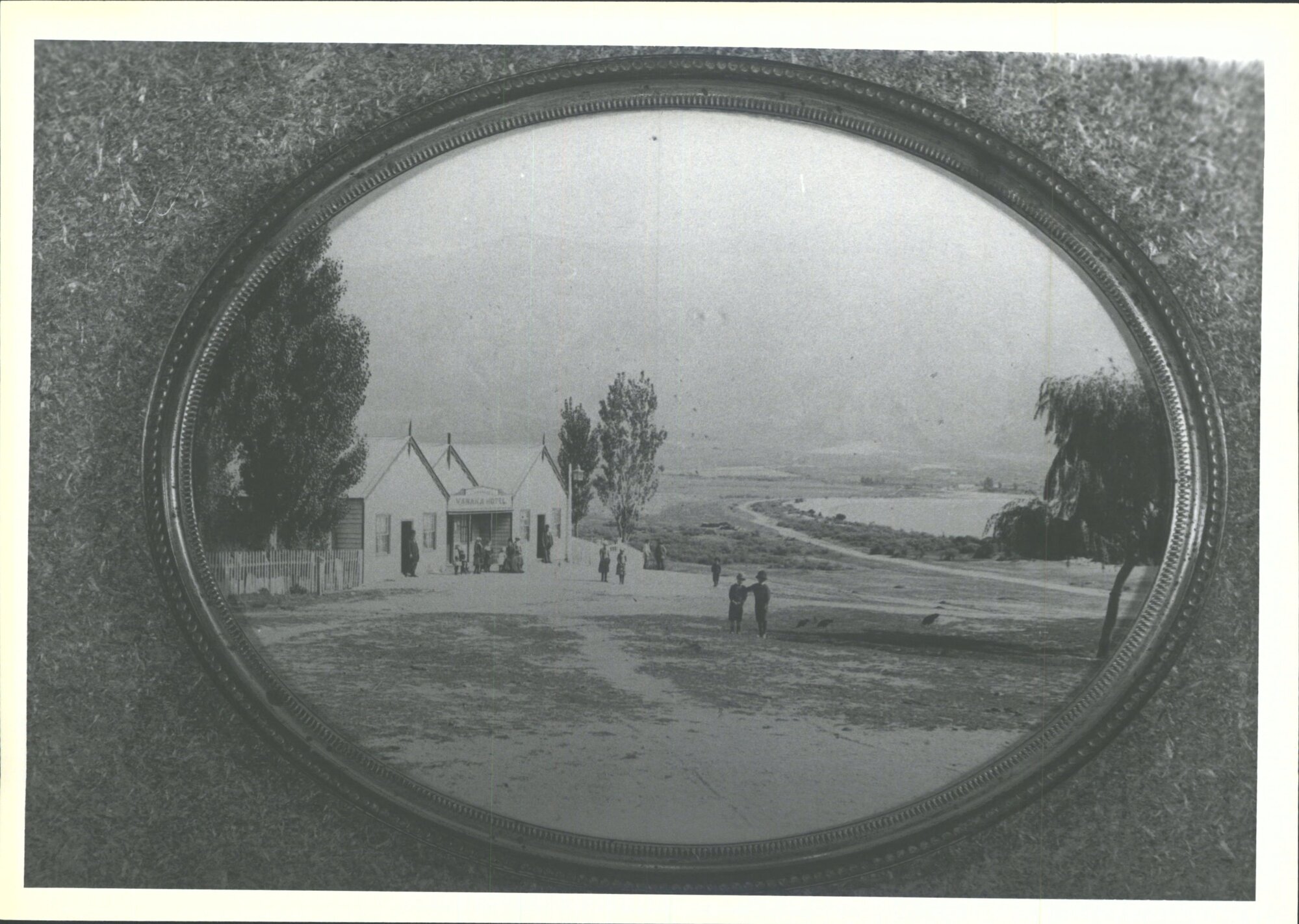 Wanaka Hotel, Pembroke