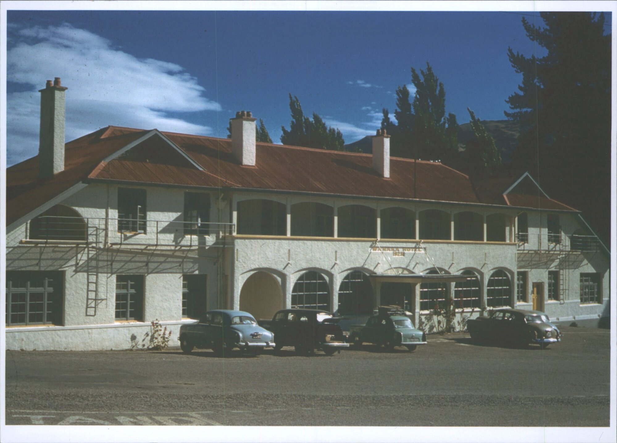 Wanaka Hotel