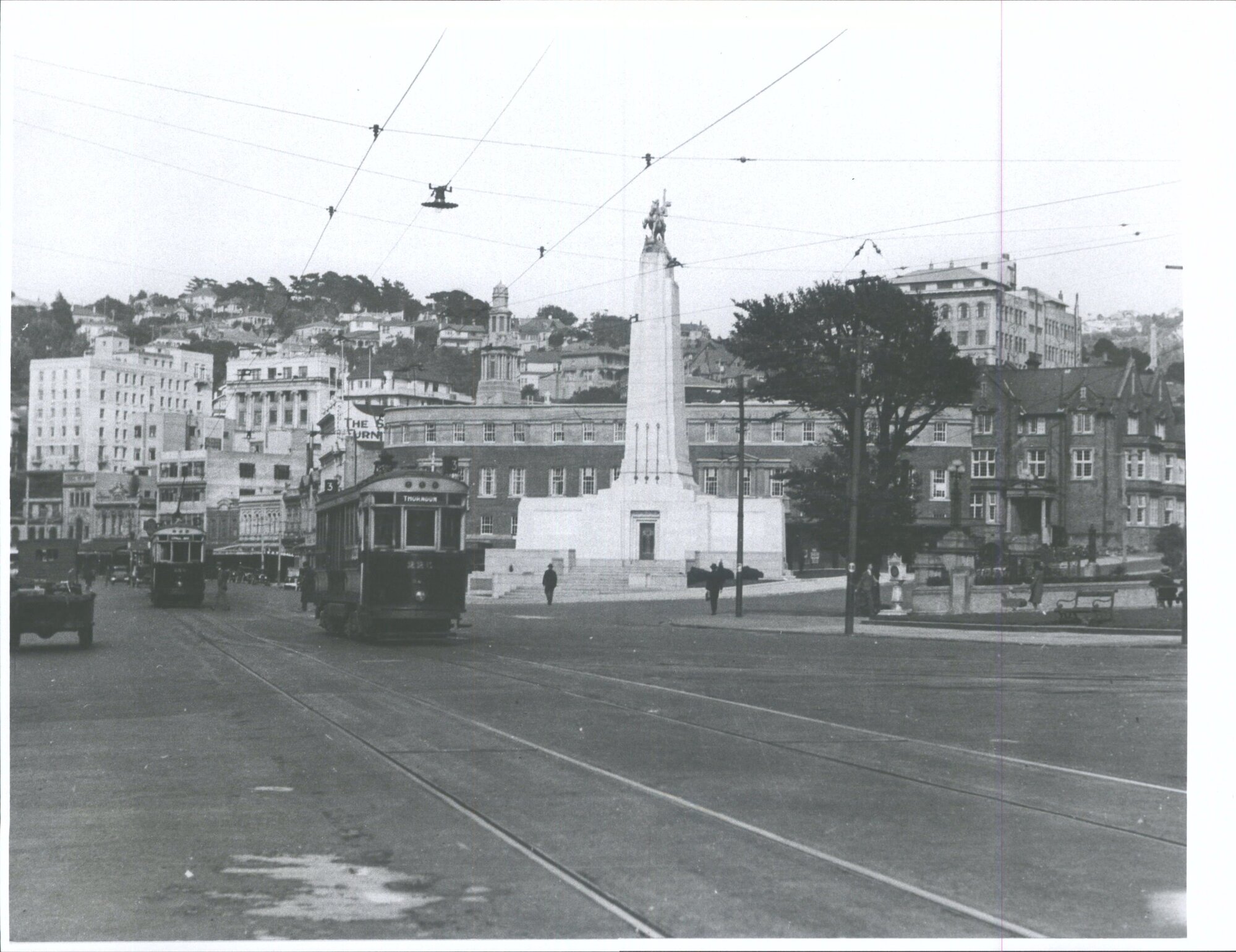 Looking south along Lambton Quay