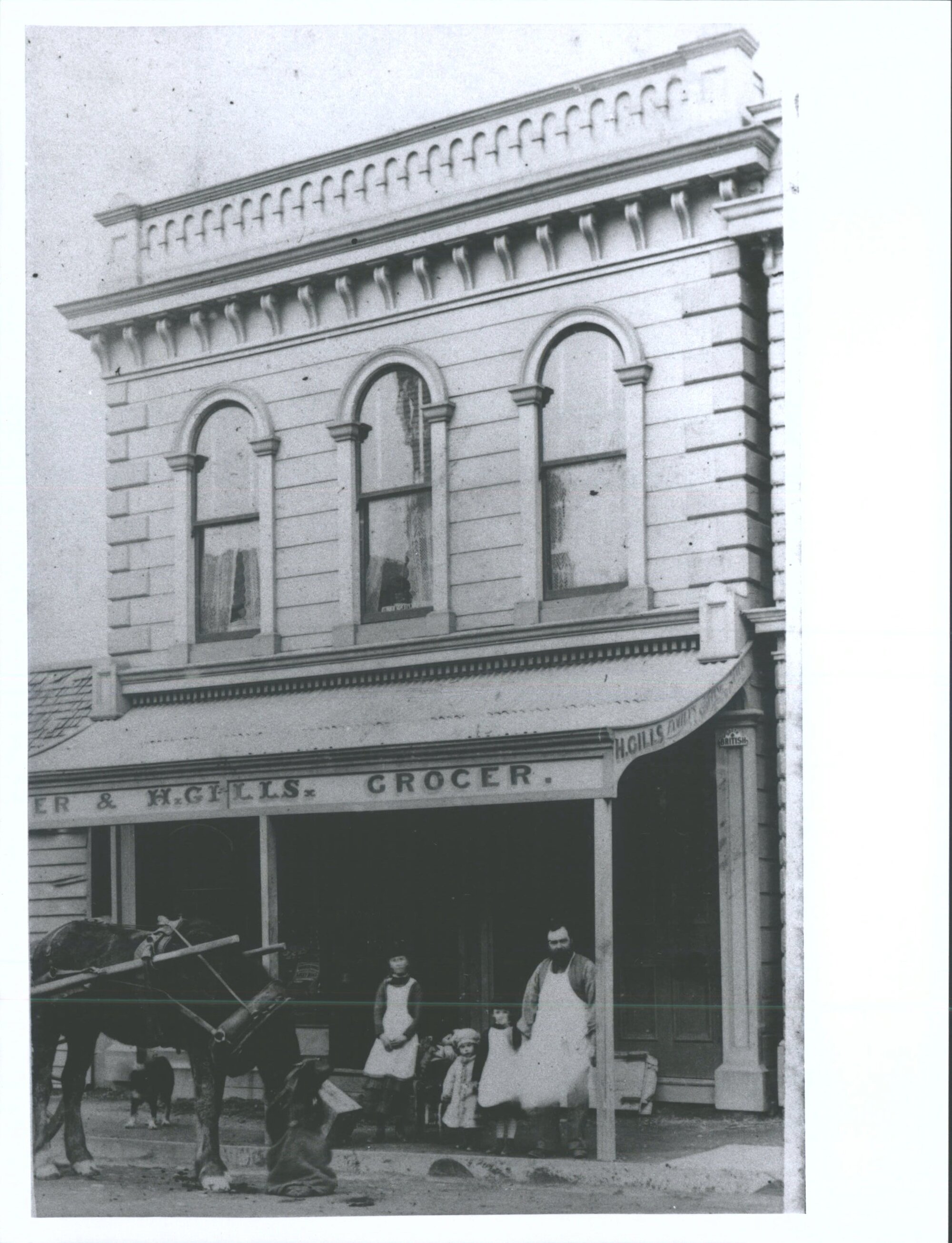 Henry Gills - Baker &amp; Grocer