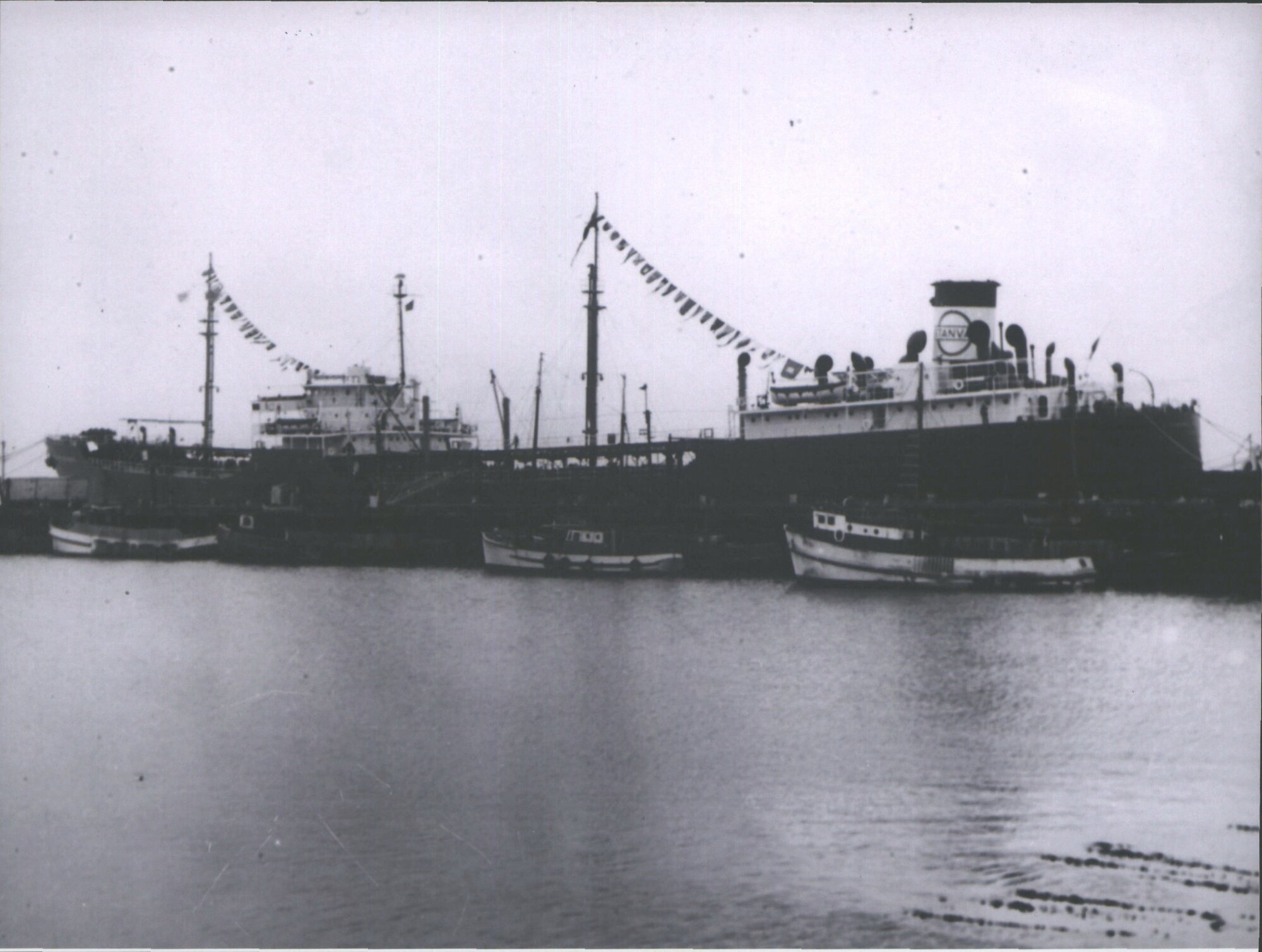 (Standard Vacuum Tankers) Stanval Canberra
