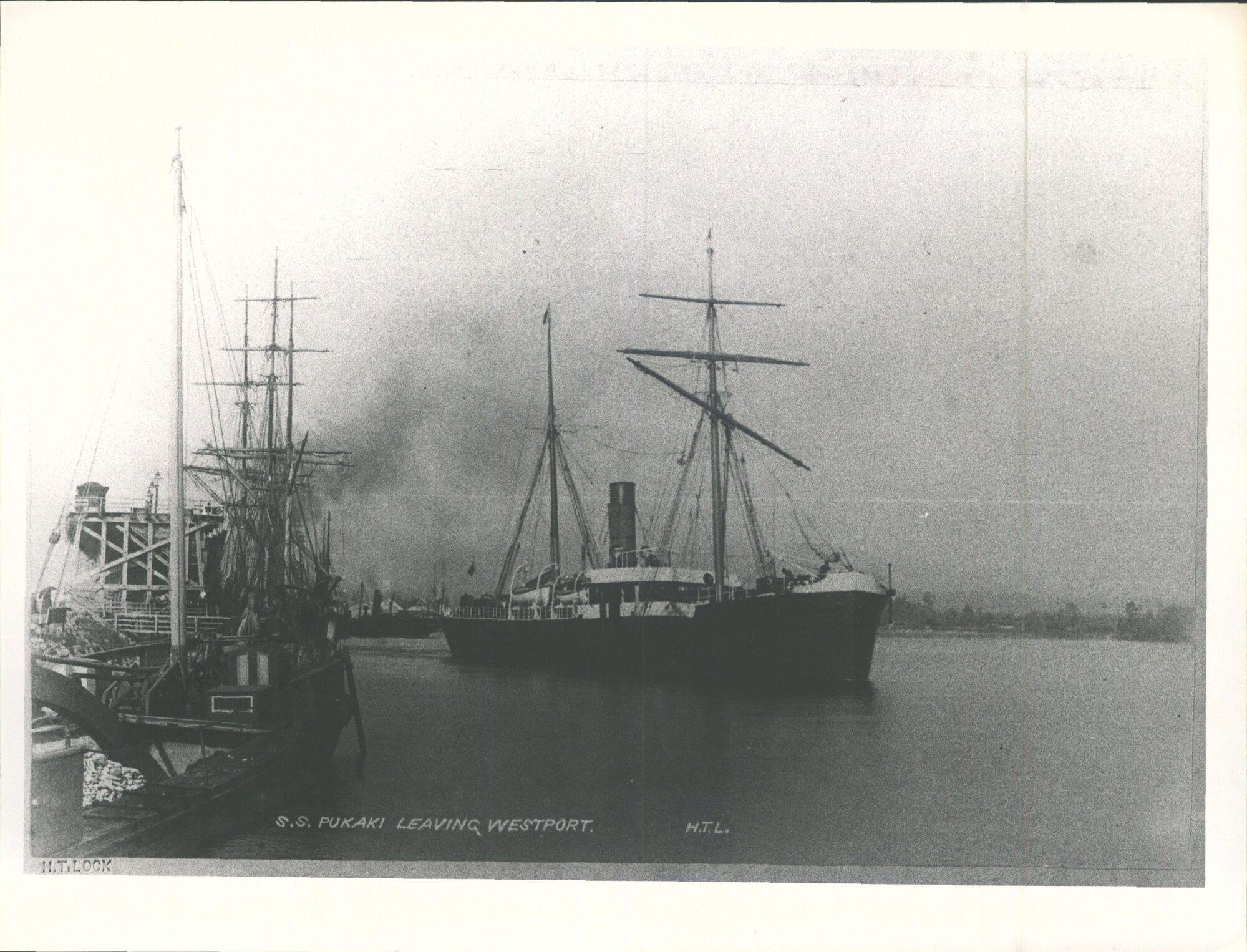 S.S. Pukaki Leaving Westport
