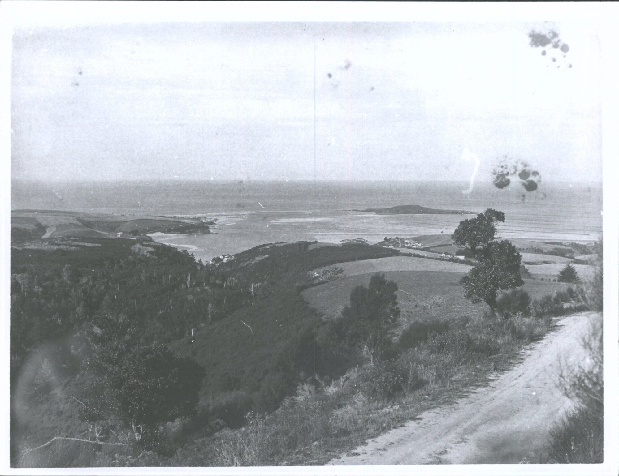 Taieri Mouth and Taieri Island from Road to Waihola
