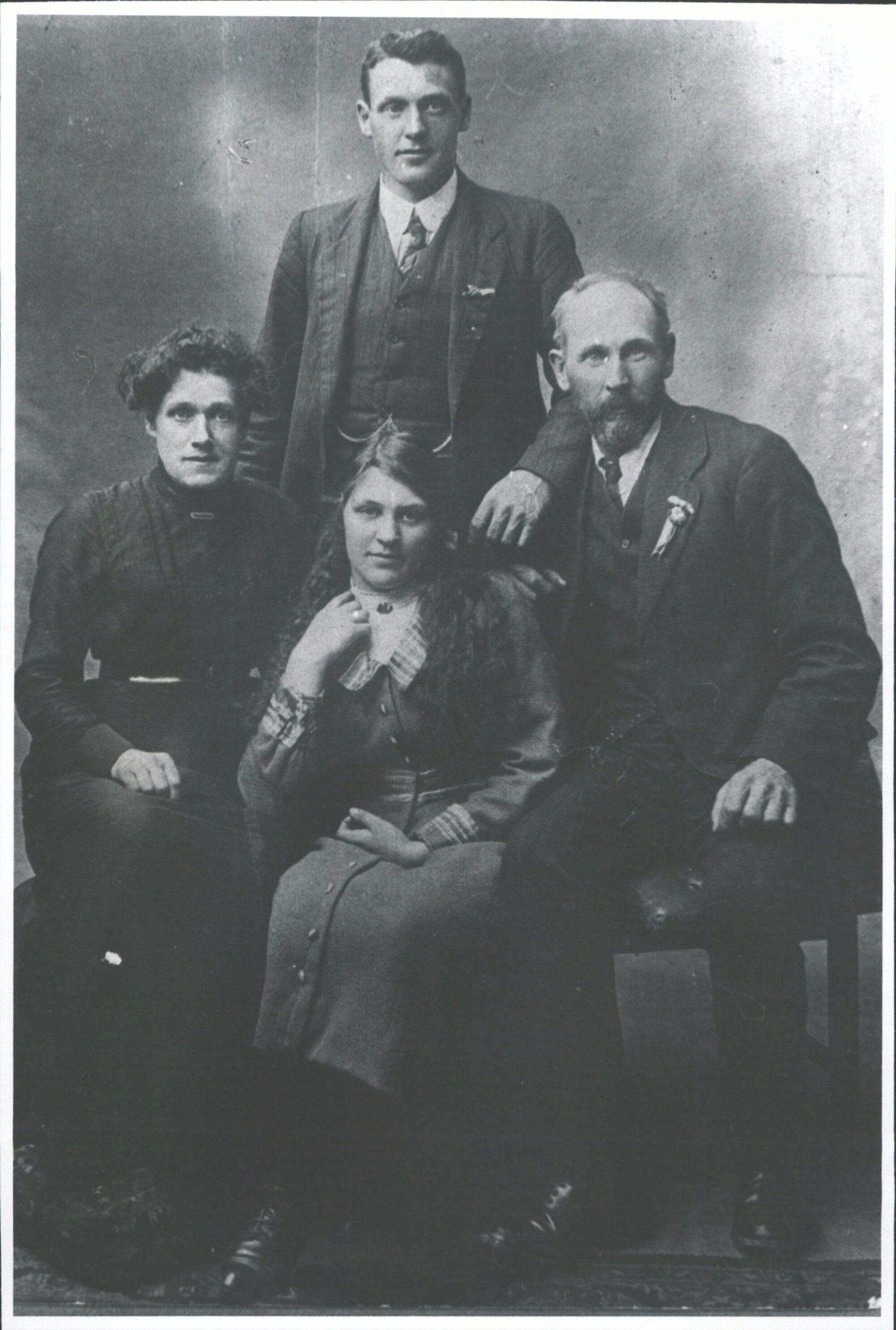 Jessie   Harry Coster Arthur   Daisy