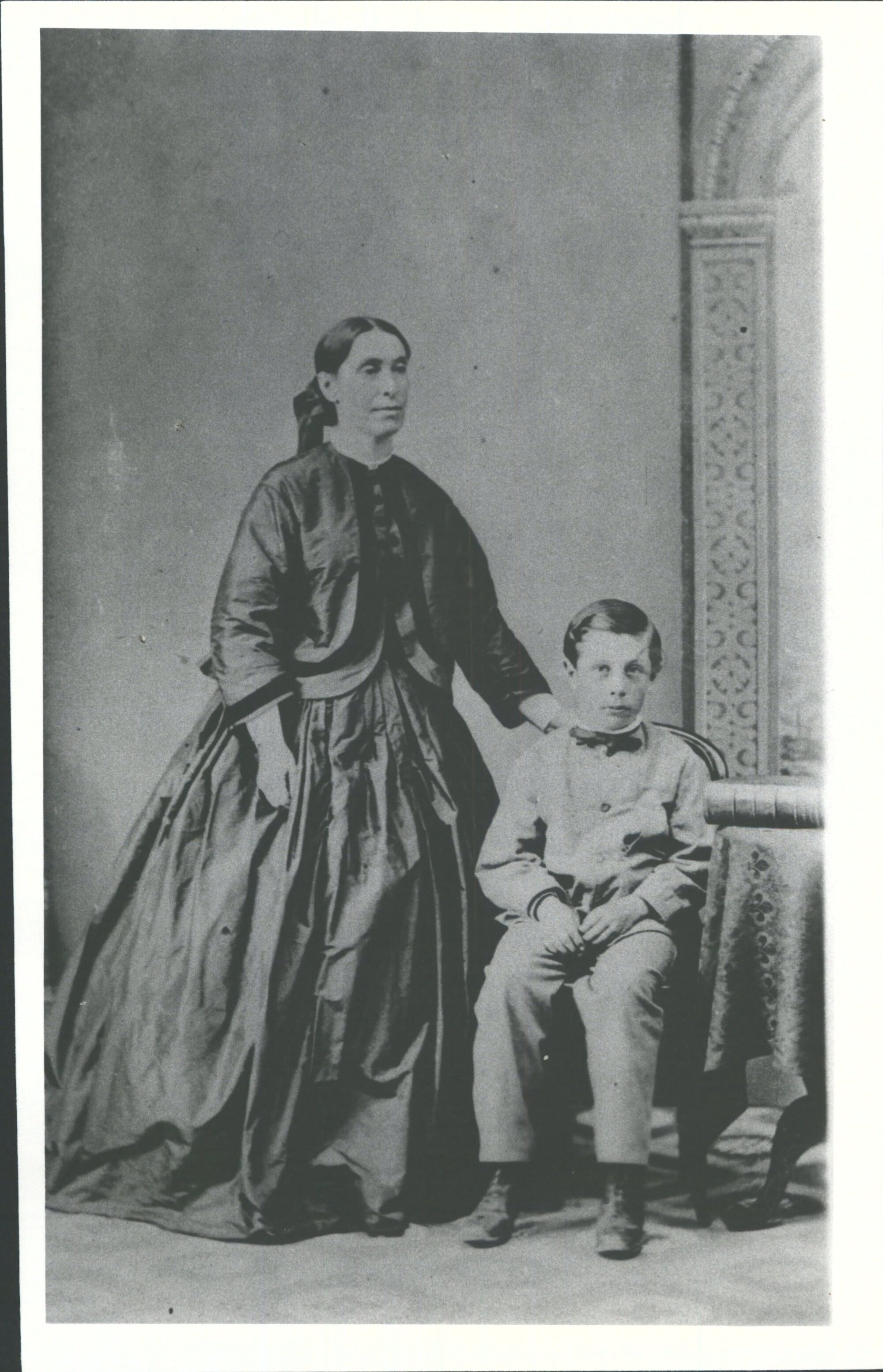 WELLS, Mrs George &amp; Burton