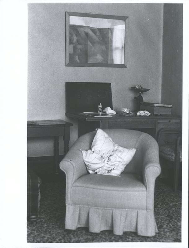 McCahon, Ethel residence Geraldine